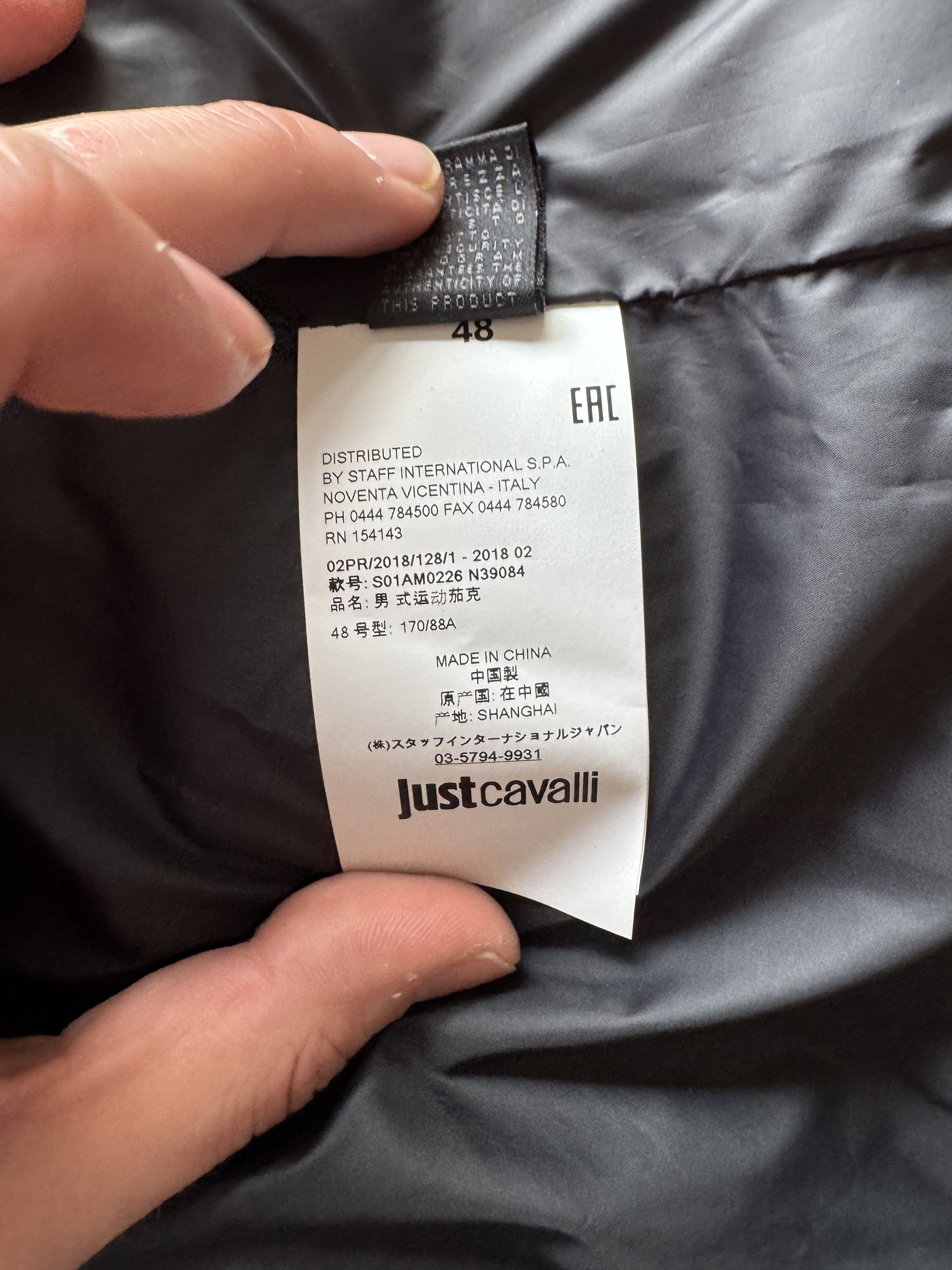 Just Cavalli Quilted Biker Down Jacket With Leather Shoulders Size US M / EU 48-50 / 2 - 13 Thumbnail