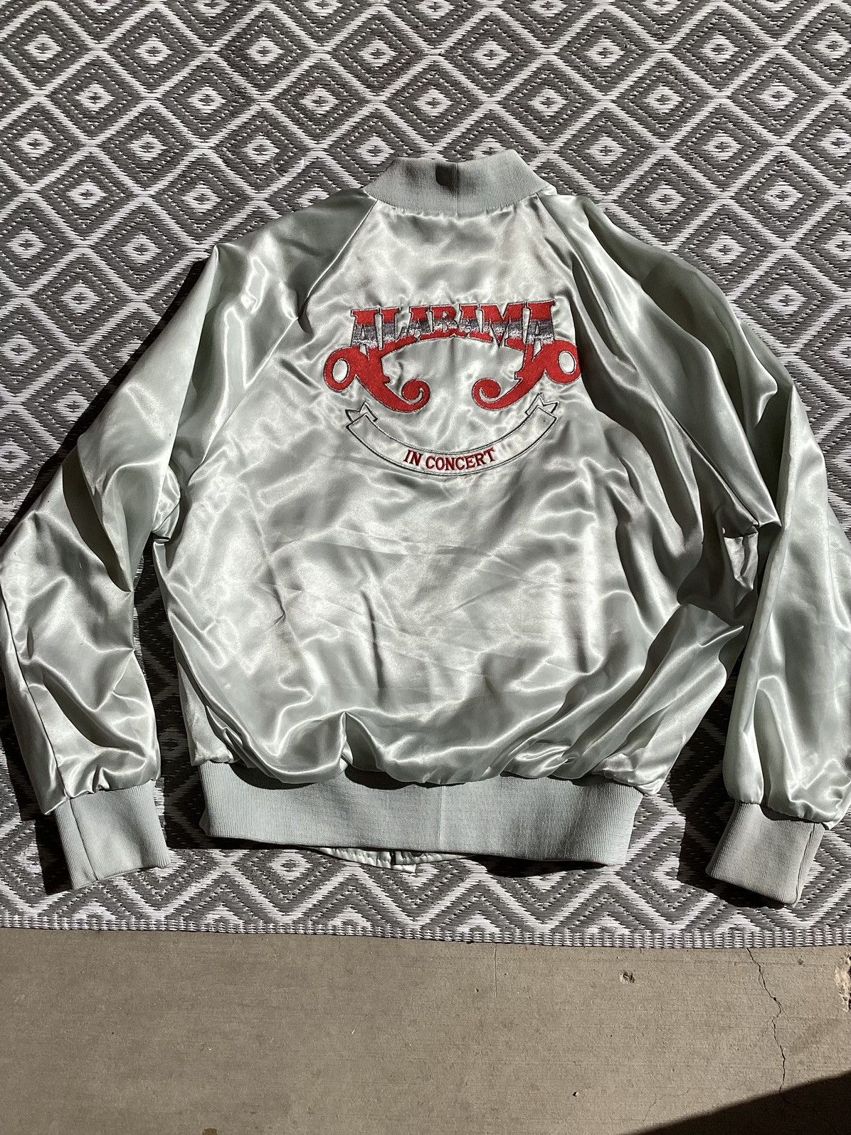 image of Band Tees x Vintage VTG 1980 Alabama The Band In Concert Usa Made Jacket XL in Grey (Size Large)
