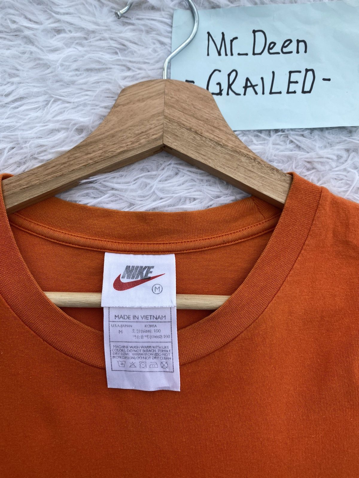 Nike Rare Vintage NIKE Basketball Orange T-shirt Size US M / EU 48-50 / 2 - 8 Thumbnail