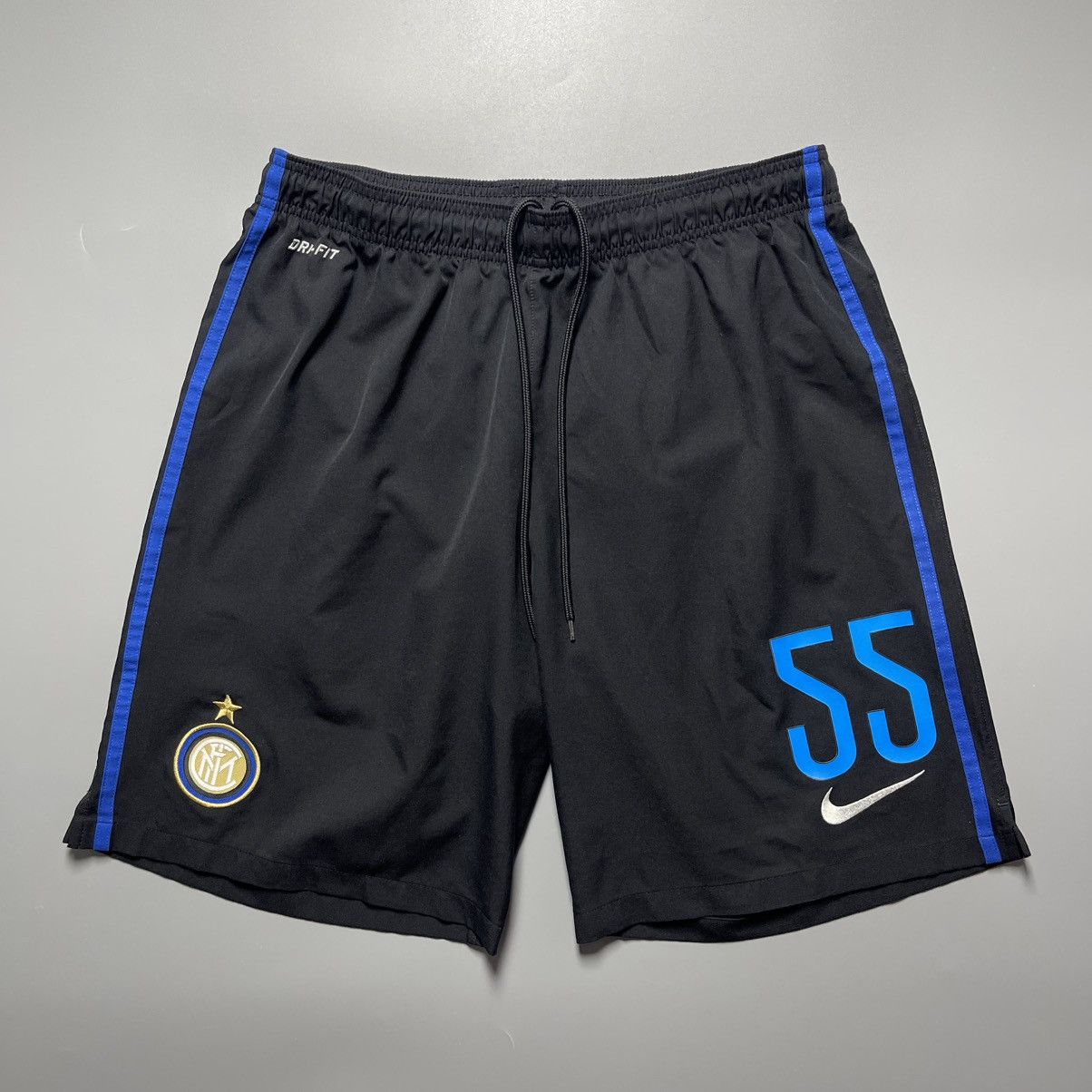 Nike INTER MILAN NIKE 2014/2015 FOOTBALL HOME SHORTS #55 NAGATOMO Size US 37 - 1 Thumbnail