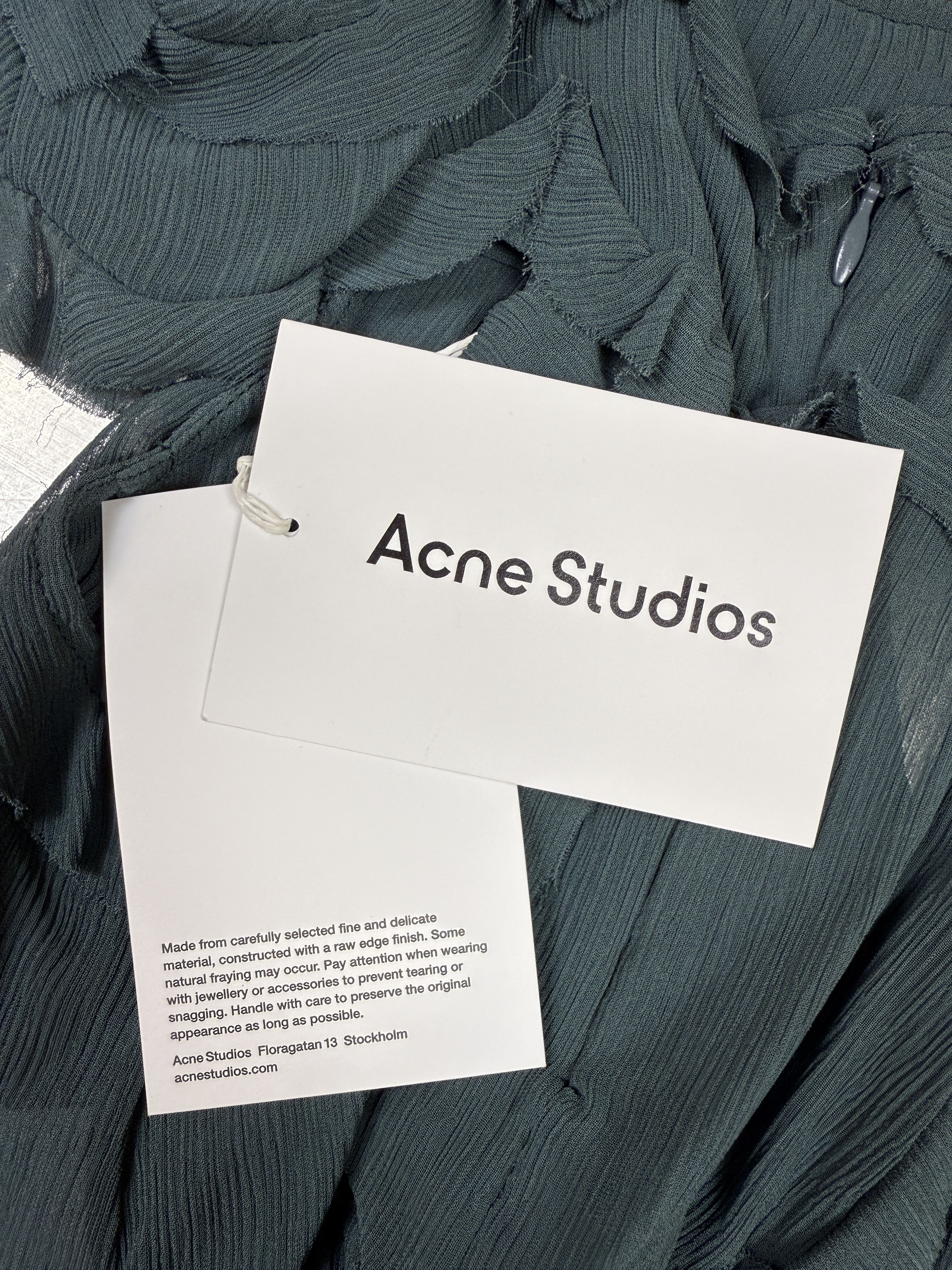 Acne Studios $480 Acne Studios Ruffled Blouse Size S / US 4 / IT 40 - 4 Thumbnail