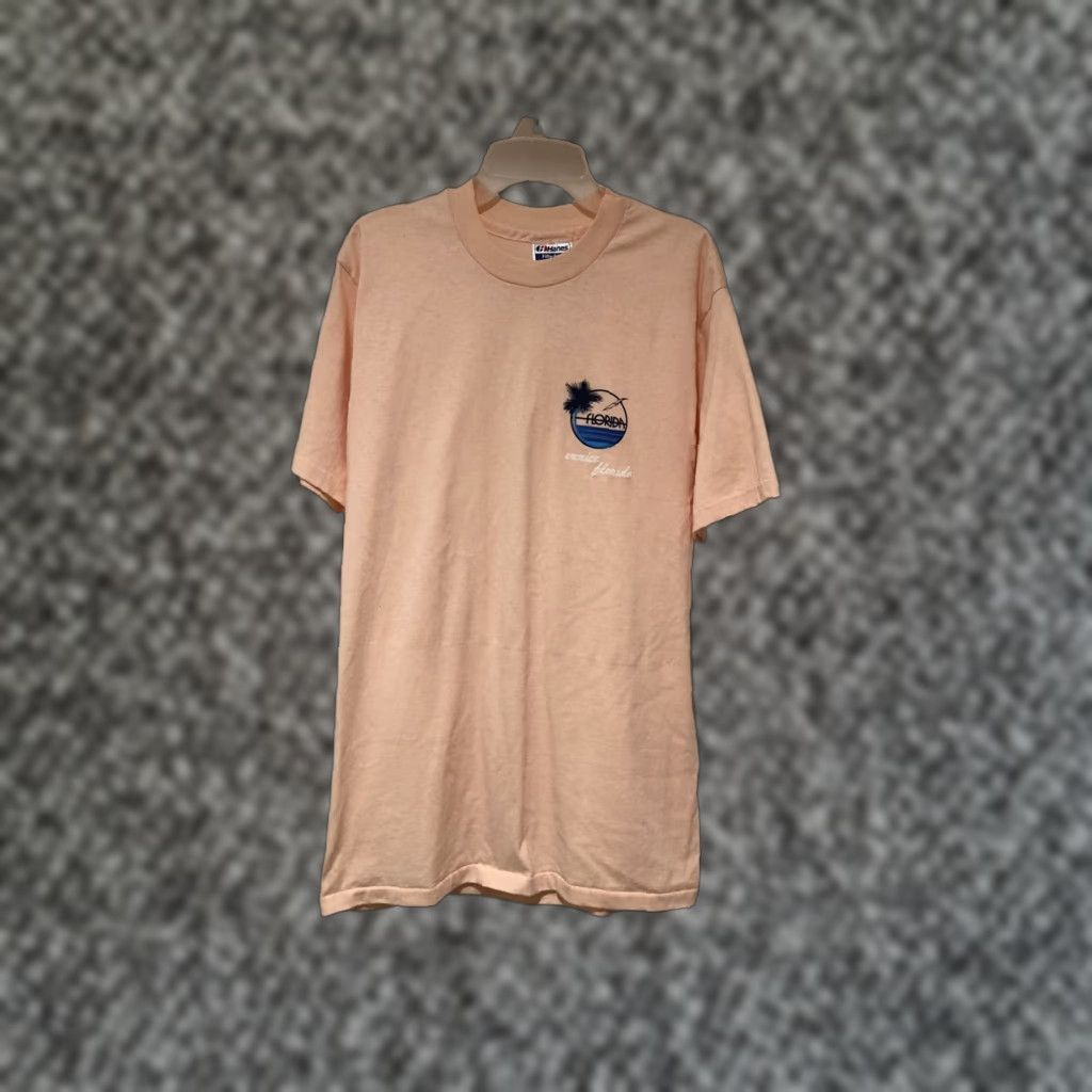 Hanes VINTAGE Florida Venice Beach T Shirt M 50/50 Peach 80s USA Hanes Mens Short Sleeve Crew Neck Size US M / EU 48-50 / 2 - 1 Thumbnail