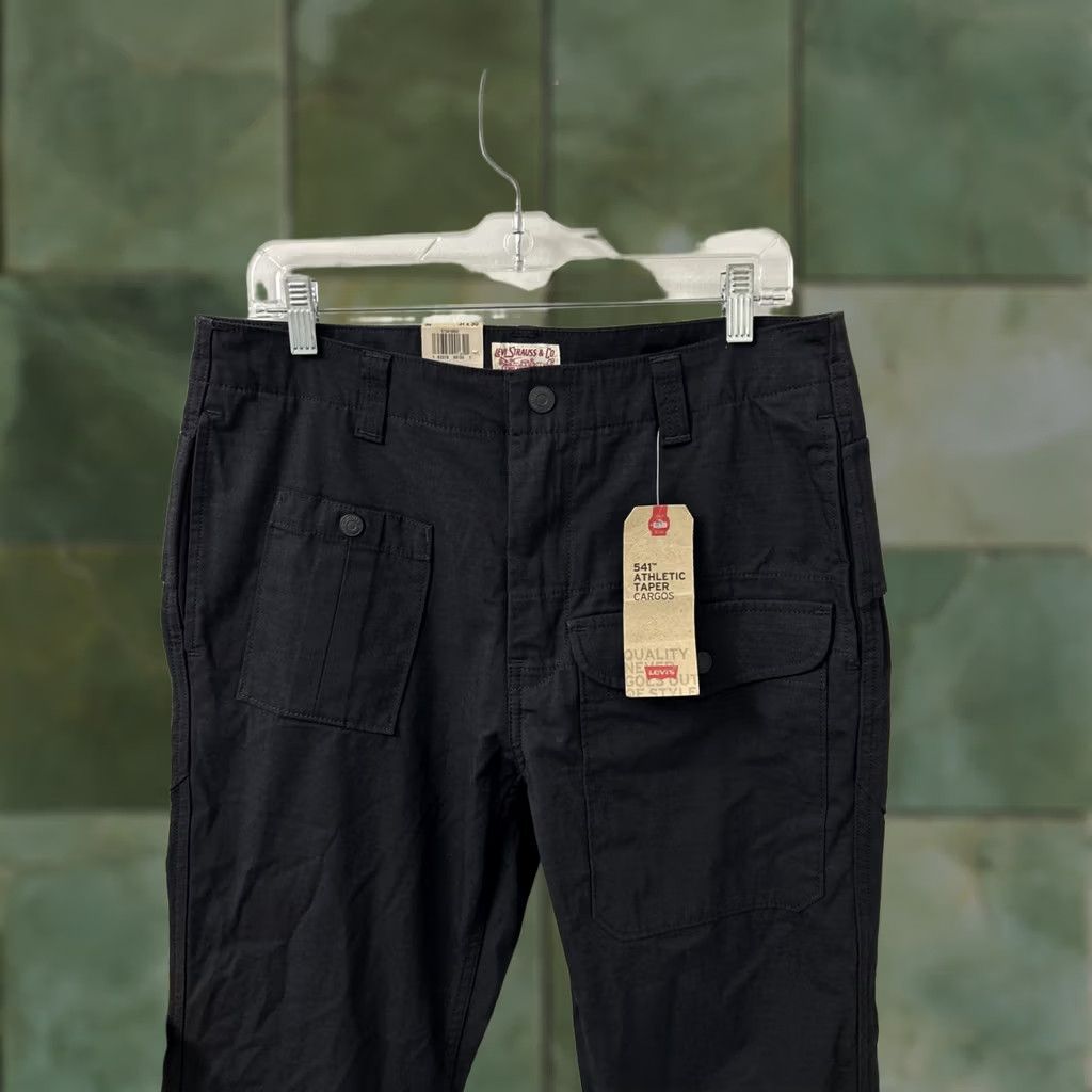Levi's Levi's 541 Cargo Pants Mens 31x30 Black Athletic Tapered Pockets White Tab Pants Size US 31 - 1 Thumbnail