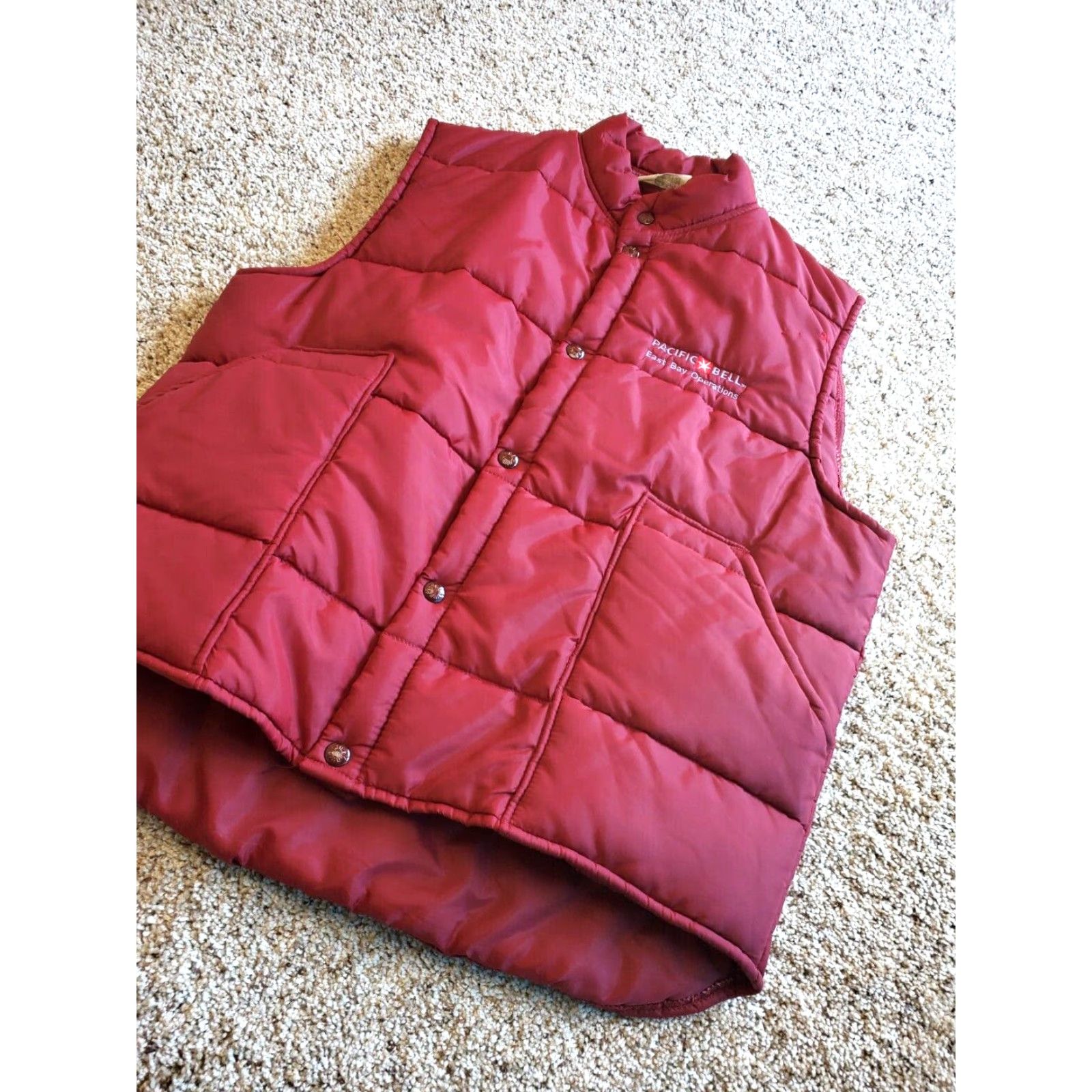 Vintage VINTAGE King Louie Vest Men Large Red Nylon Puffer Quilted Pockets USA 80s Size US L / EU 52-54 / 3 - 2 Thumbnail