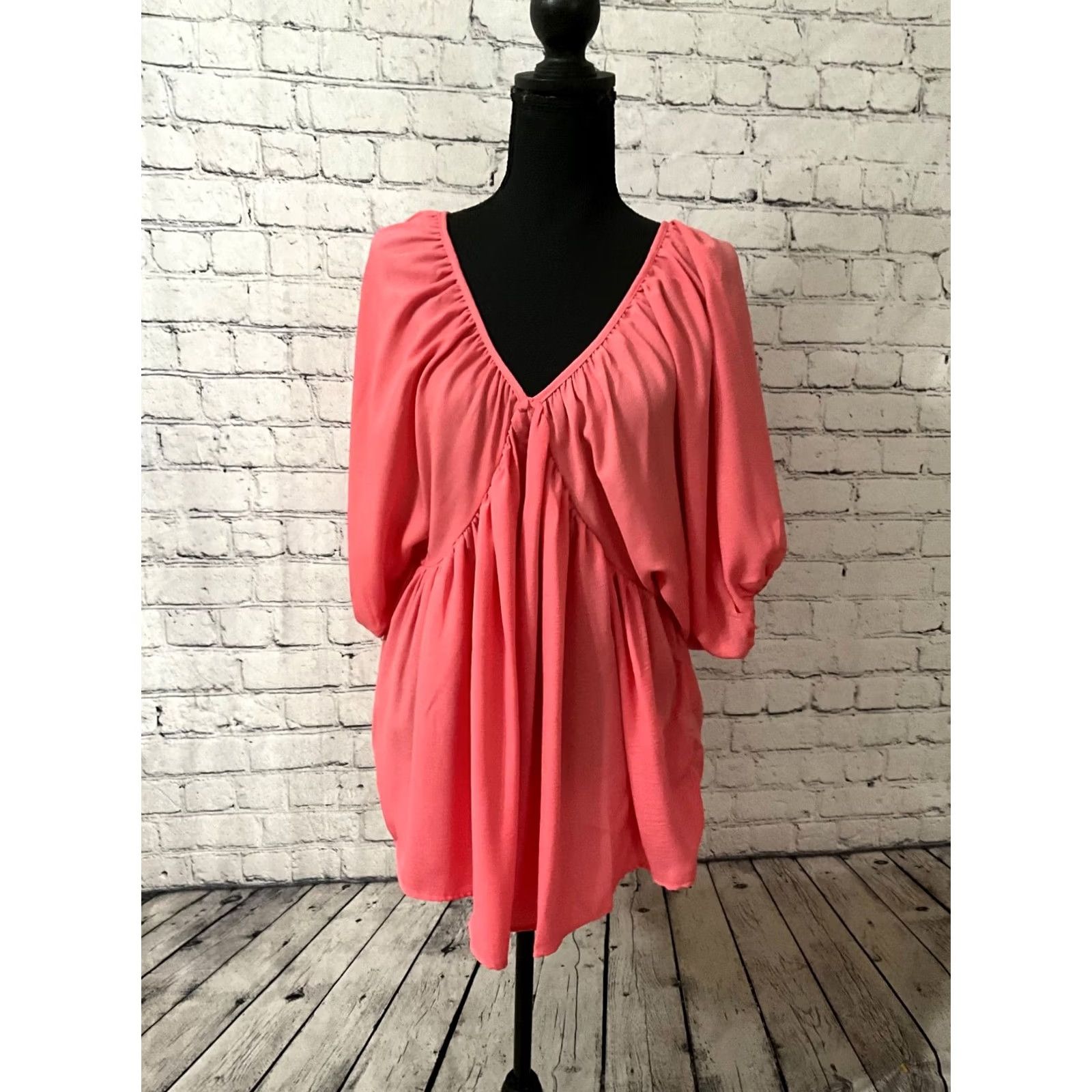 Vintage LOVELY J Womens Top Blouse Short Sleeve Pullover Pink Size S NWT Low-Key Casual Regular Fit Polyester Size S / US 4 / IT 40 - 2 Thumbnail