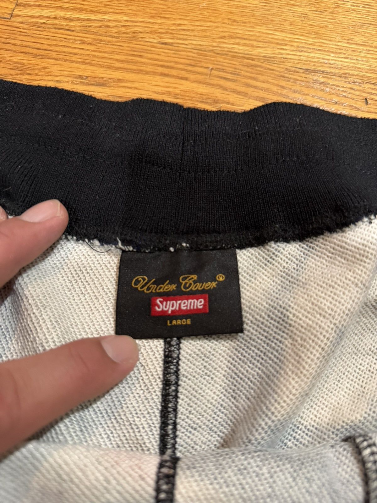 Supreme × Undercover Supreme x Undercover “Hands” Shorts Size US 34 / EU 50 - 5 Thumbnail