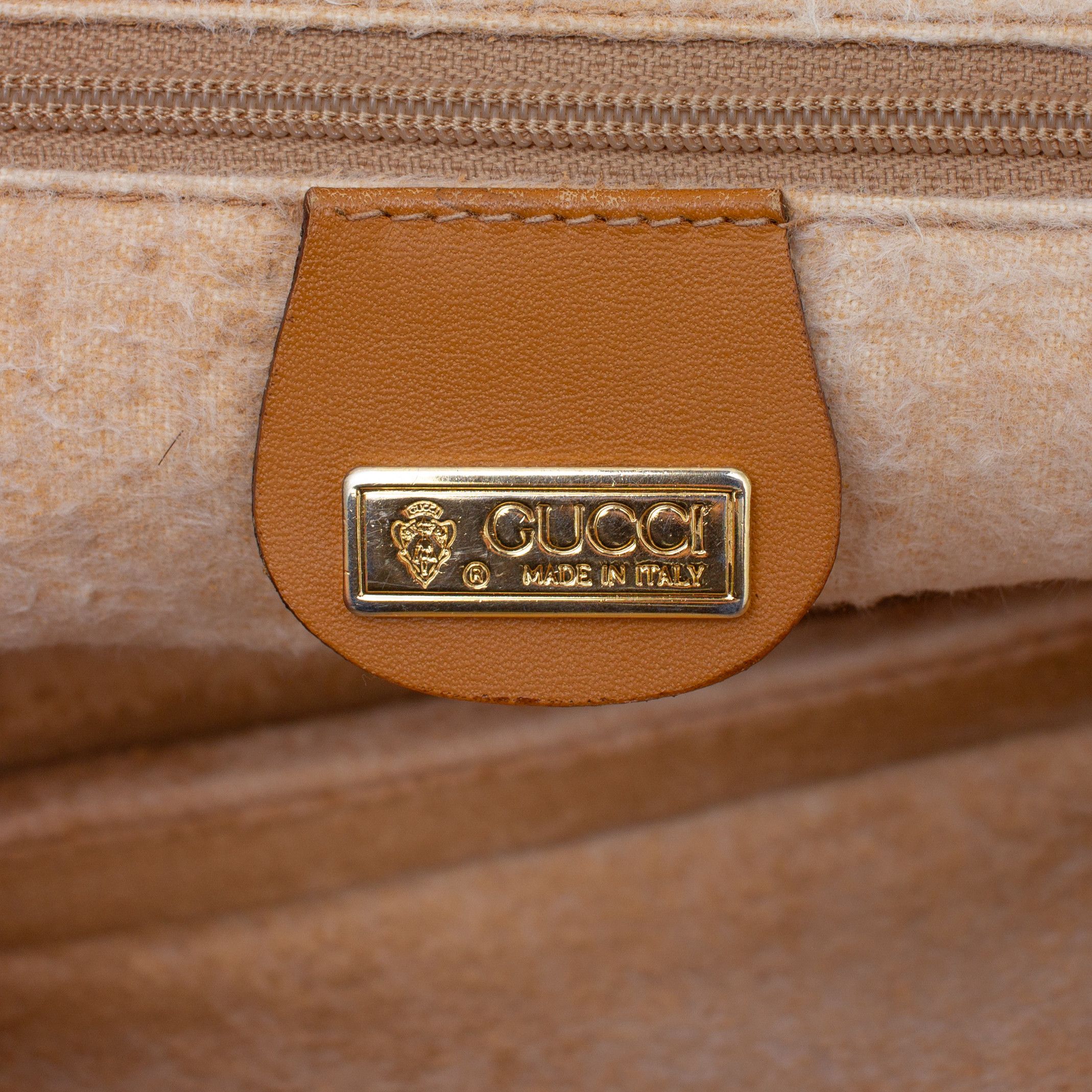 Gucci × Vintage GUCCI Vintage Shoulder/Crosbody Bag Beige Monogram Size ONE SIZE - 12 Thumbnail
