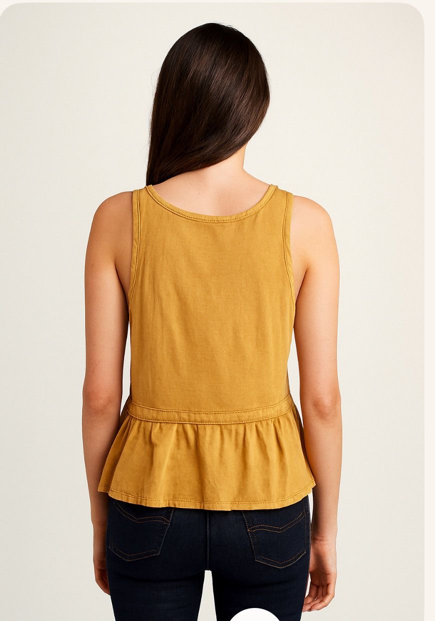 Vince Camuto Vince Camuto mustard, yellow top size s Size S / US 4 / IT 40 - 2 Thumbnail