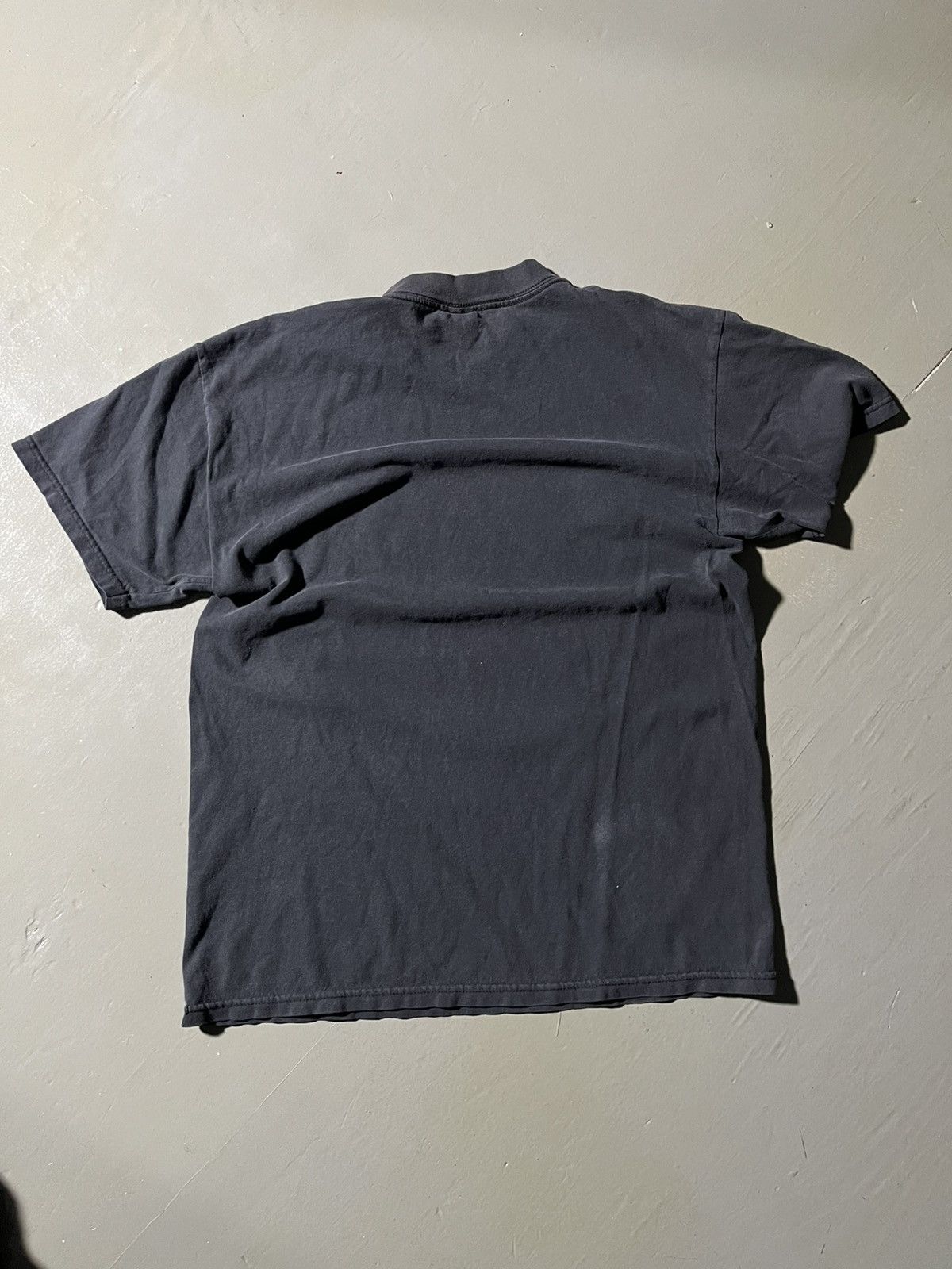 Other 2000s Disturbed t-shirt Size US M / EU 48-50 / 2 - 4 Thumbnail