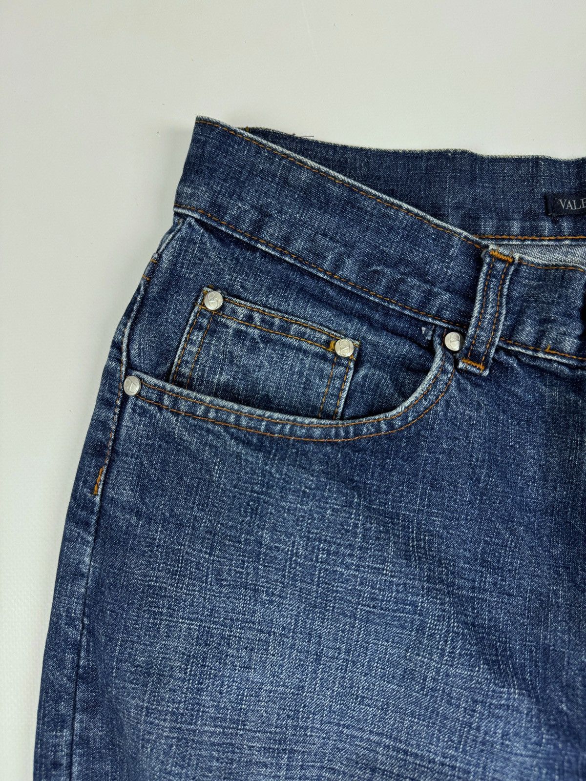 Valentino Vintage Valentino Jeans Washed Denim Jeans Pants Size US 33 - 6 Thumbnail