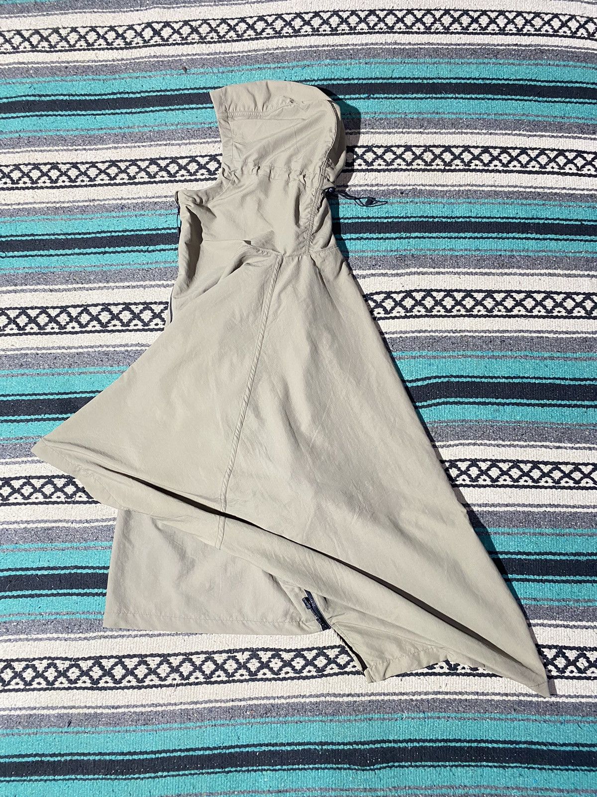 Japanese Brand 2000s Tanacana - Poncho Nylon Jacket Size US M / EU 48-50 / 2 - 2 Thumbnail