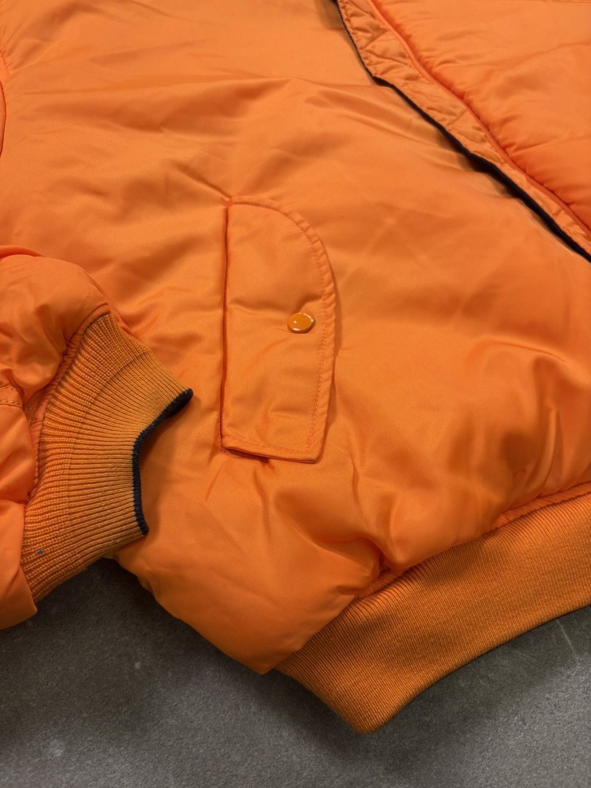 Alpha Industries × Vetements Vetements x Alpha FW18 Reversible Hooded Bomber Jacket Size US XS / EU 42 / 0 - 12 Thumbnail