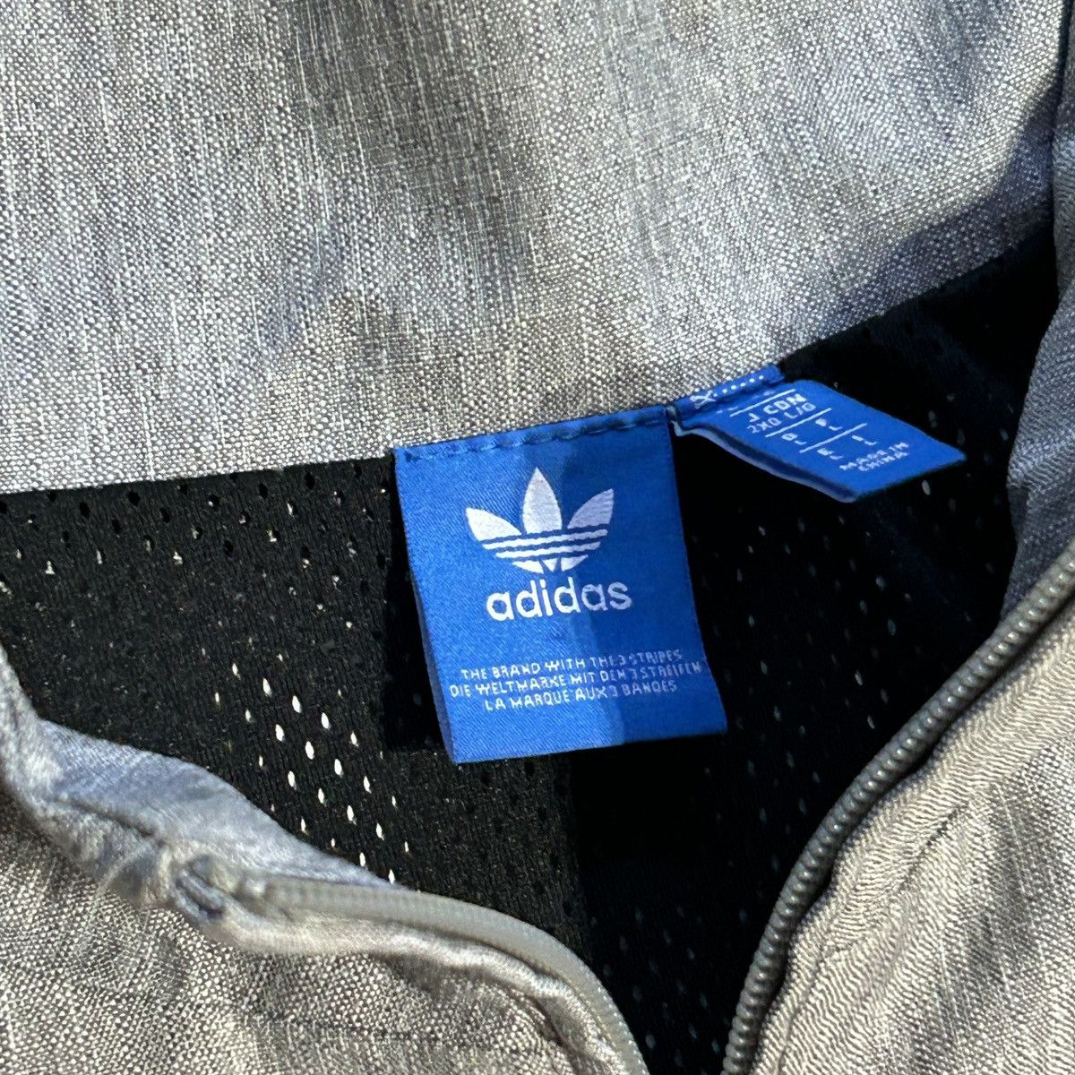 Adidas Adidas Paris Pack 1/2 Zip Windbreaker Jacket Pullover BK0529 Size US L / EU 52-54 / 3 - 3 Thumbnail