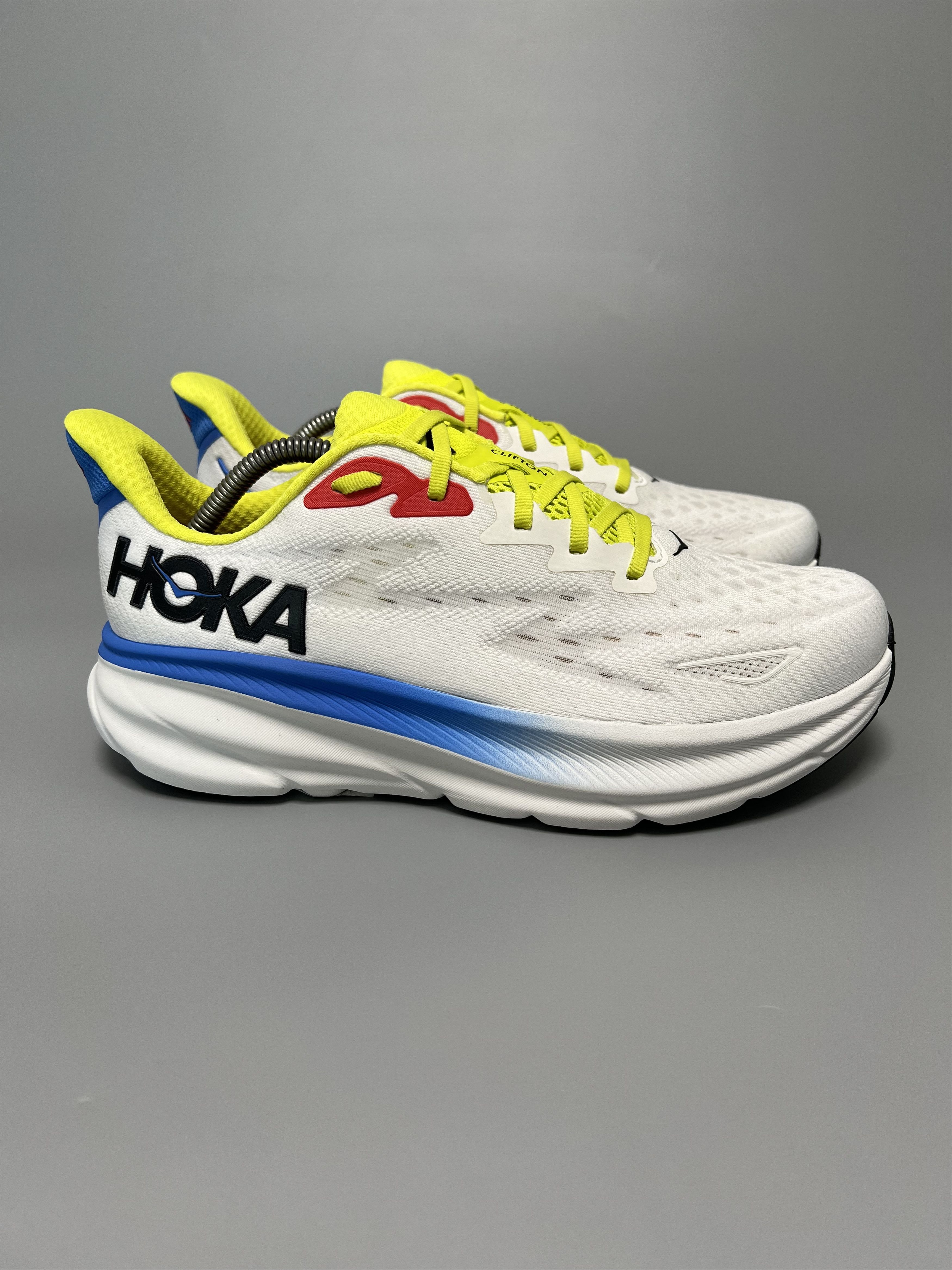 9D Hoka One One Clifton 9 Running Shoes Walking Gym in White, Men's