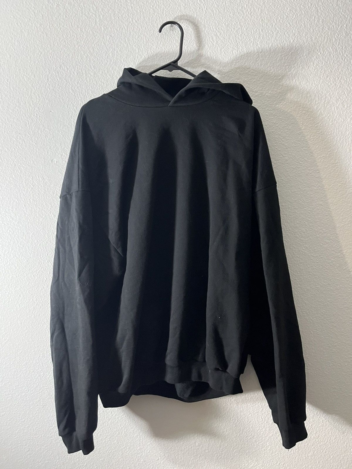 Kanye West Yeezy Black Hoodie Size US L / EU 52-54 / 3 - 1 Thumbnail