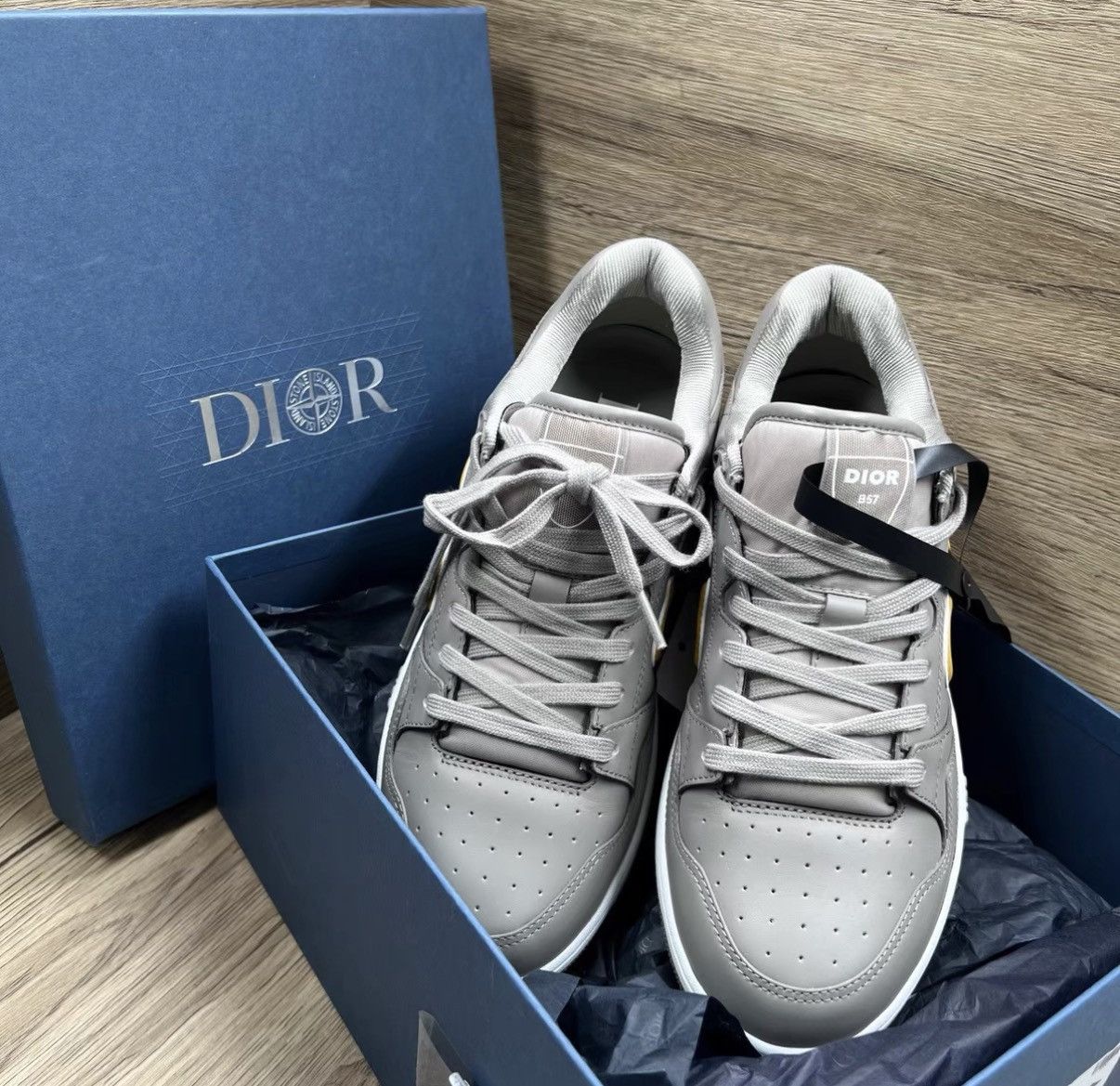 Dior Dior × Stone Island B57 CD Embroidered Sneakers J41 Size US 8.5 / EU 41-42 - 2 Thumbnail