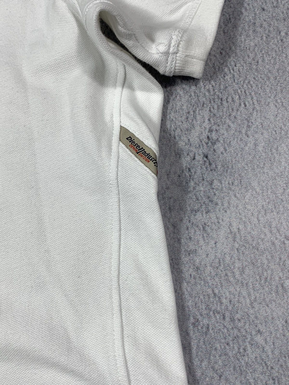 Diesel × Vintage Vintage Y2K Diesel polo t-shirt casual style size S Size US S / EU 44-46 / 1 - 8 Thumbnail