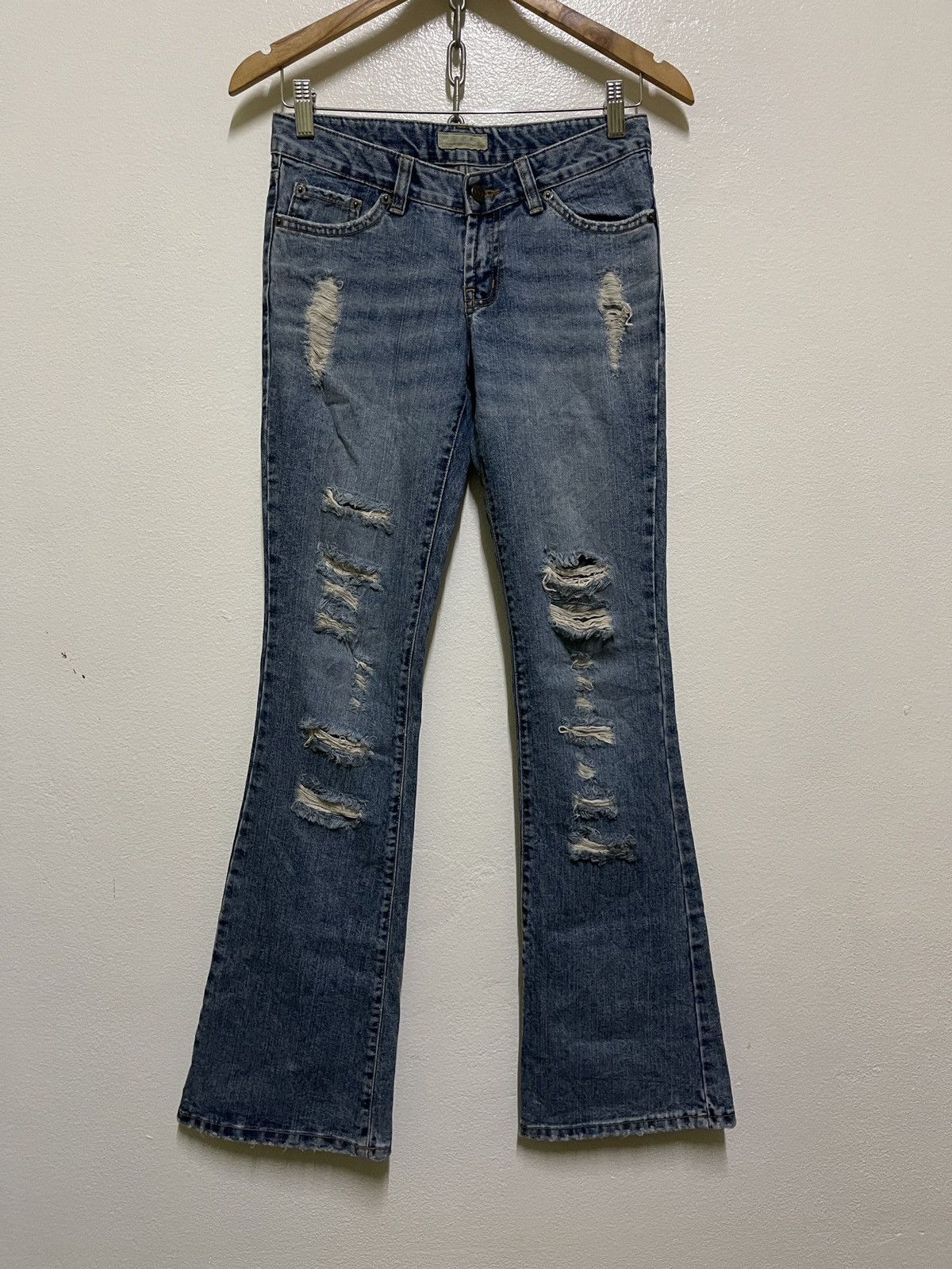 Japanese Brand GOA Distressed Flared Jeans Size 27" / US 4 / IT 40 - 1 Thumbnail