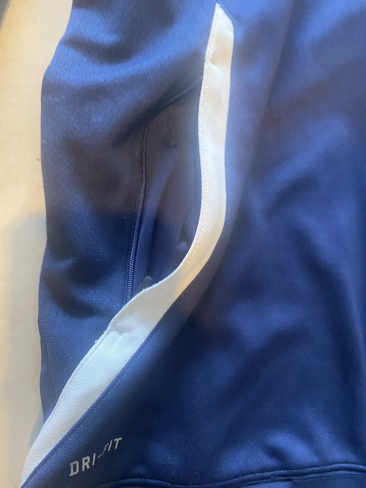 Nike Nike x UCONN Jacket Size US XS / EU 42 / 0 - 4 Thumbnail