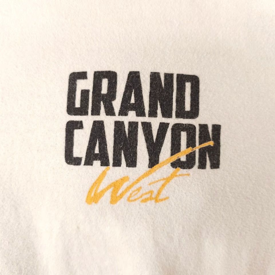 Gildan VINTAGE Grand Canyon West T Shirt Mens Size Medium White Hualapai Tribe Pach Springs Size US M / EU 48-50 / 2 - 3 Thumbnail