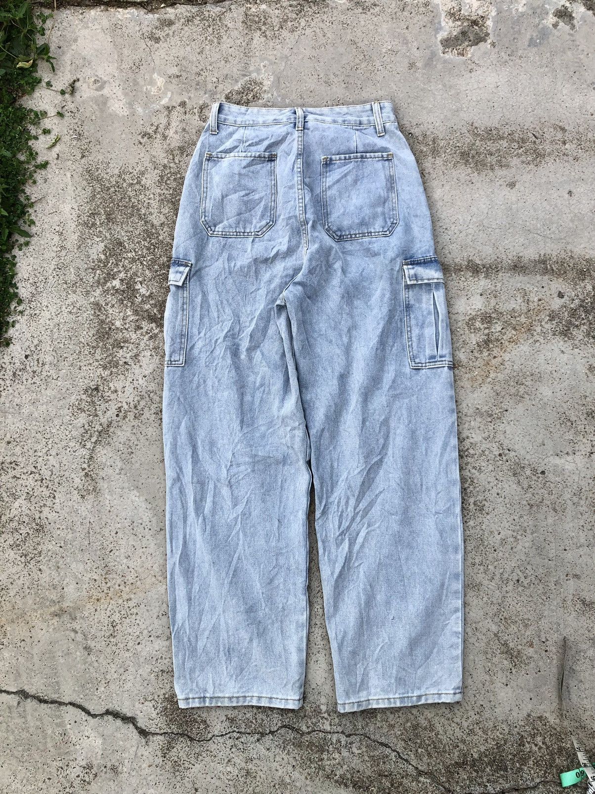 Hypebeast BAGGY⚡️⚡️LITE BLUE CARGO SIX POCKET JEANS Size US 28 / EU 44 - 7 Thumbnail