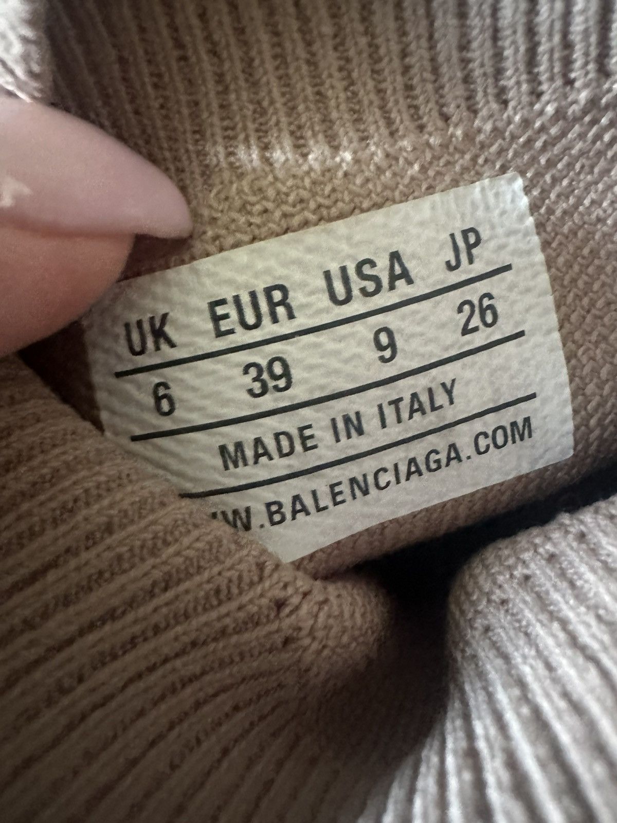 Balenciaga Balenciaga Speed 2.0-sneakers beige size 39 Size US 8 / IT 38 - 11 Thumbnail