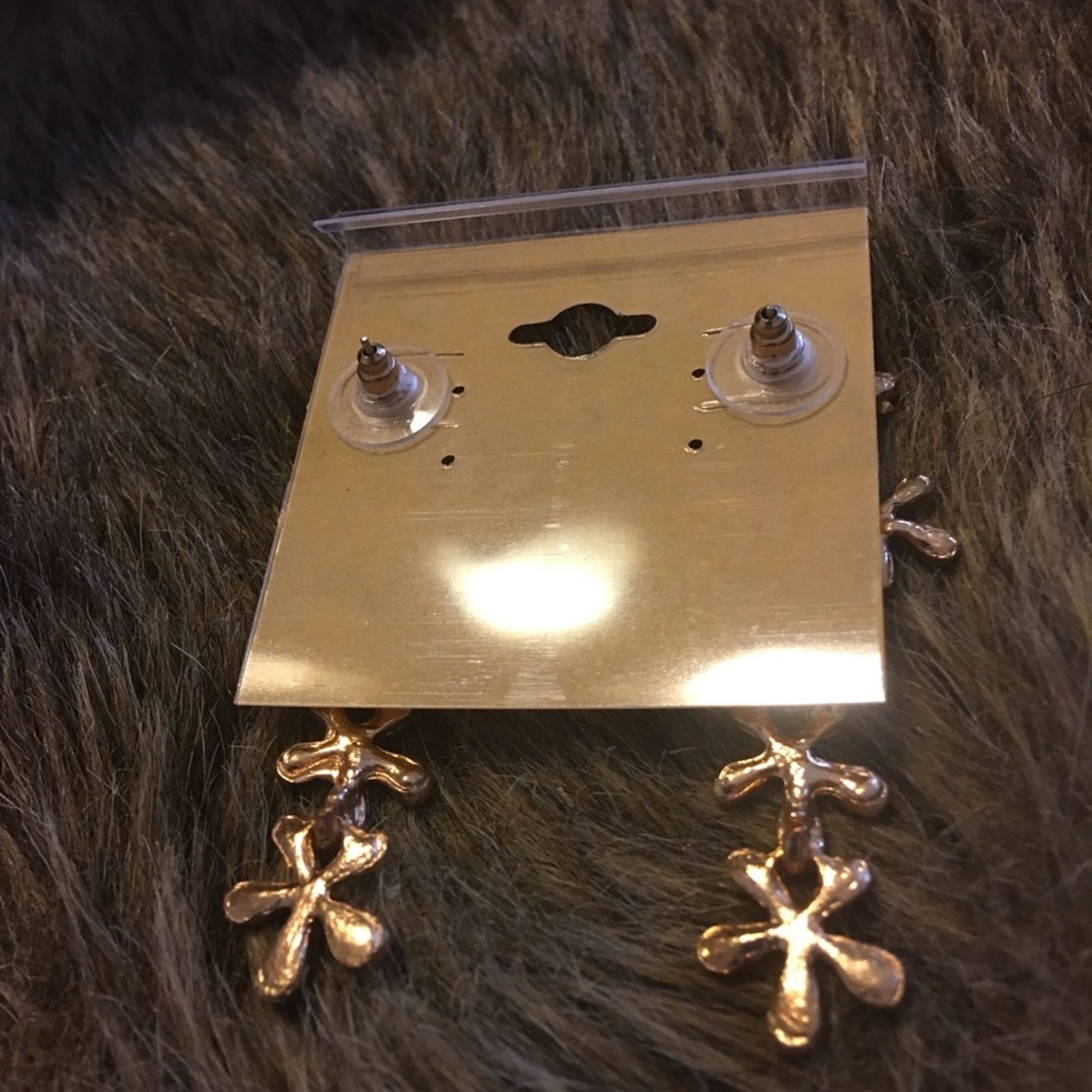 Vintage Vintage gold rhinestone floral cluster earrings Size ONE SIZE - 5 Thumbnail