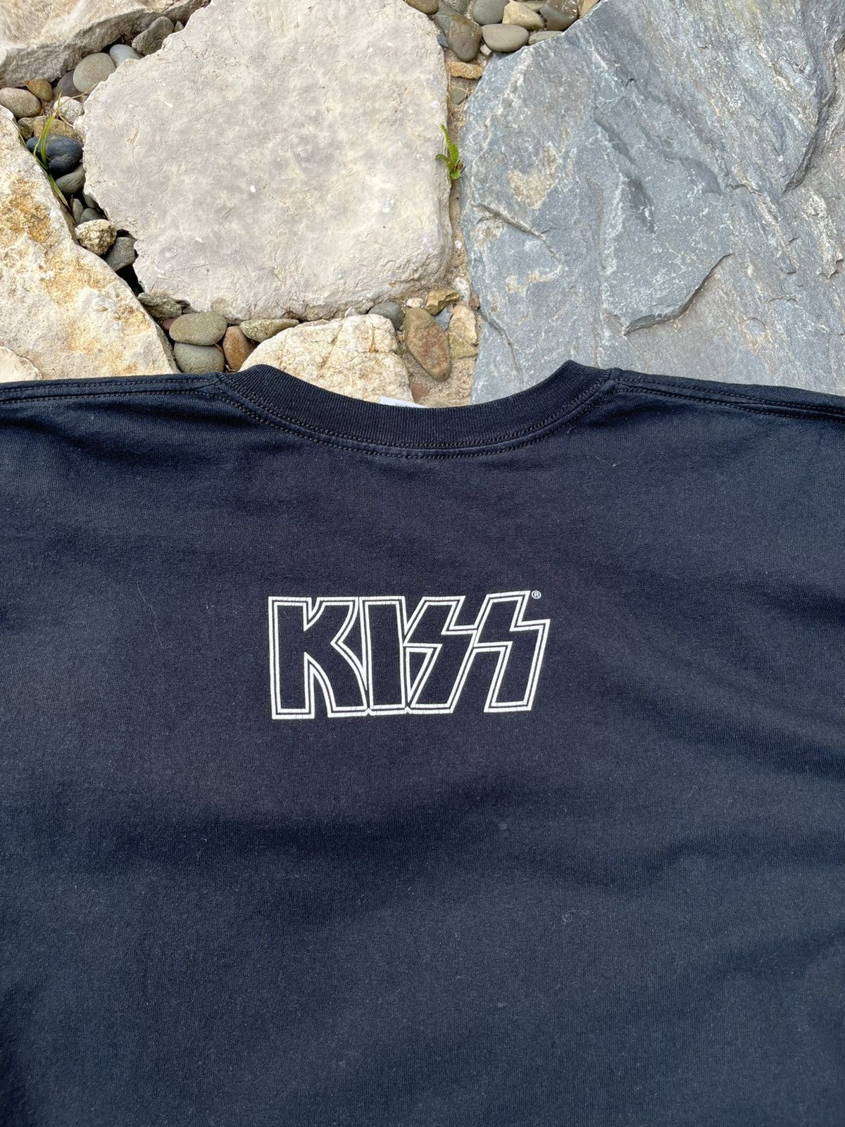 Band Tees × KISS × Vintage Vintage Kiss 2002 y2k face tongue logo band tee t-shirt rock Size US L / EU 52-54 / 3 - 14 Thumbnail