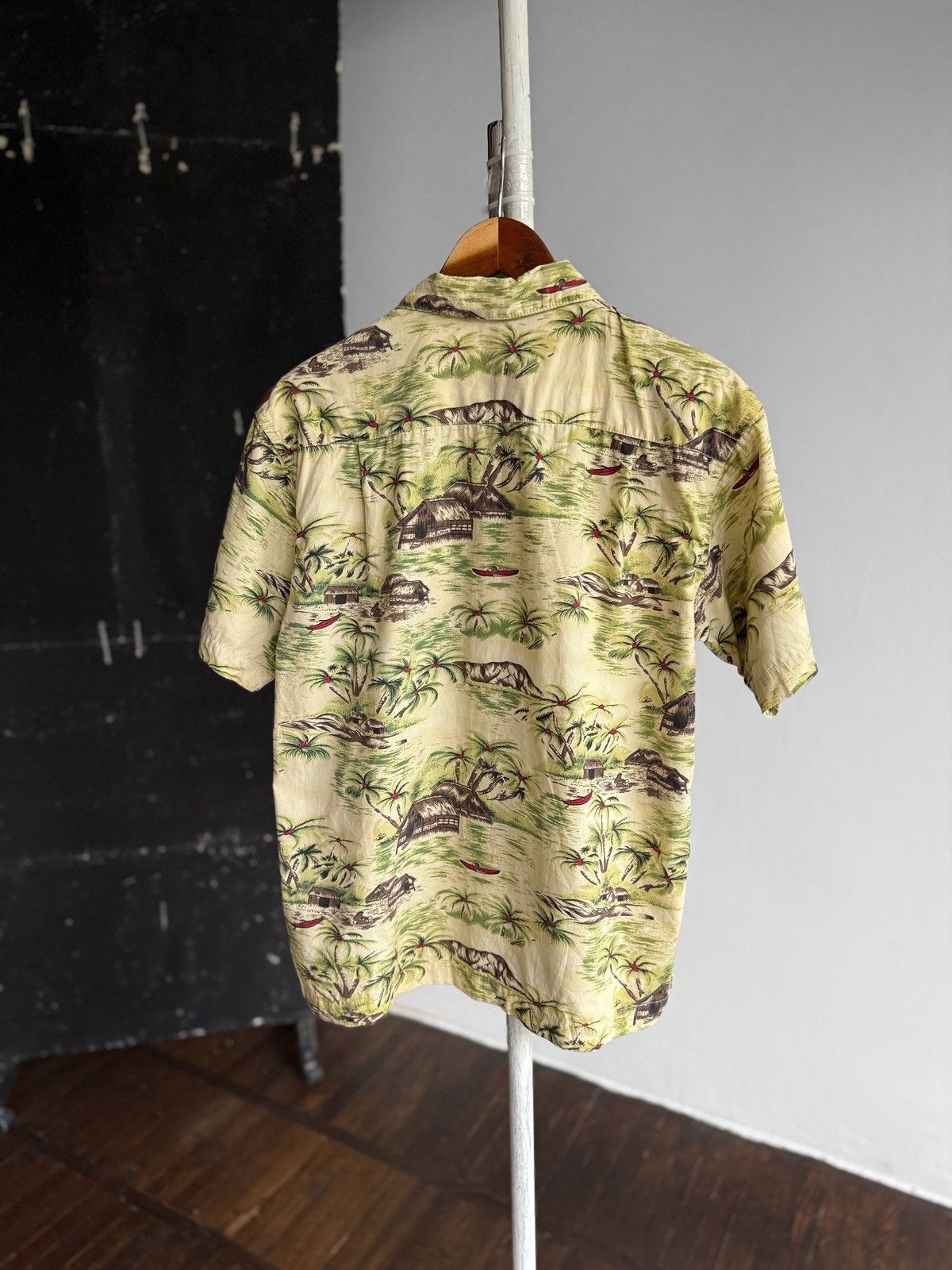 Gap Gap Mens Vintage Hawaiian Palms Short Sleeve Button Up Shirt Size US XL / EU 56 / 4 - 2 Thumbnail
