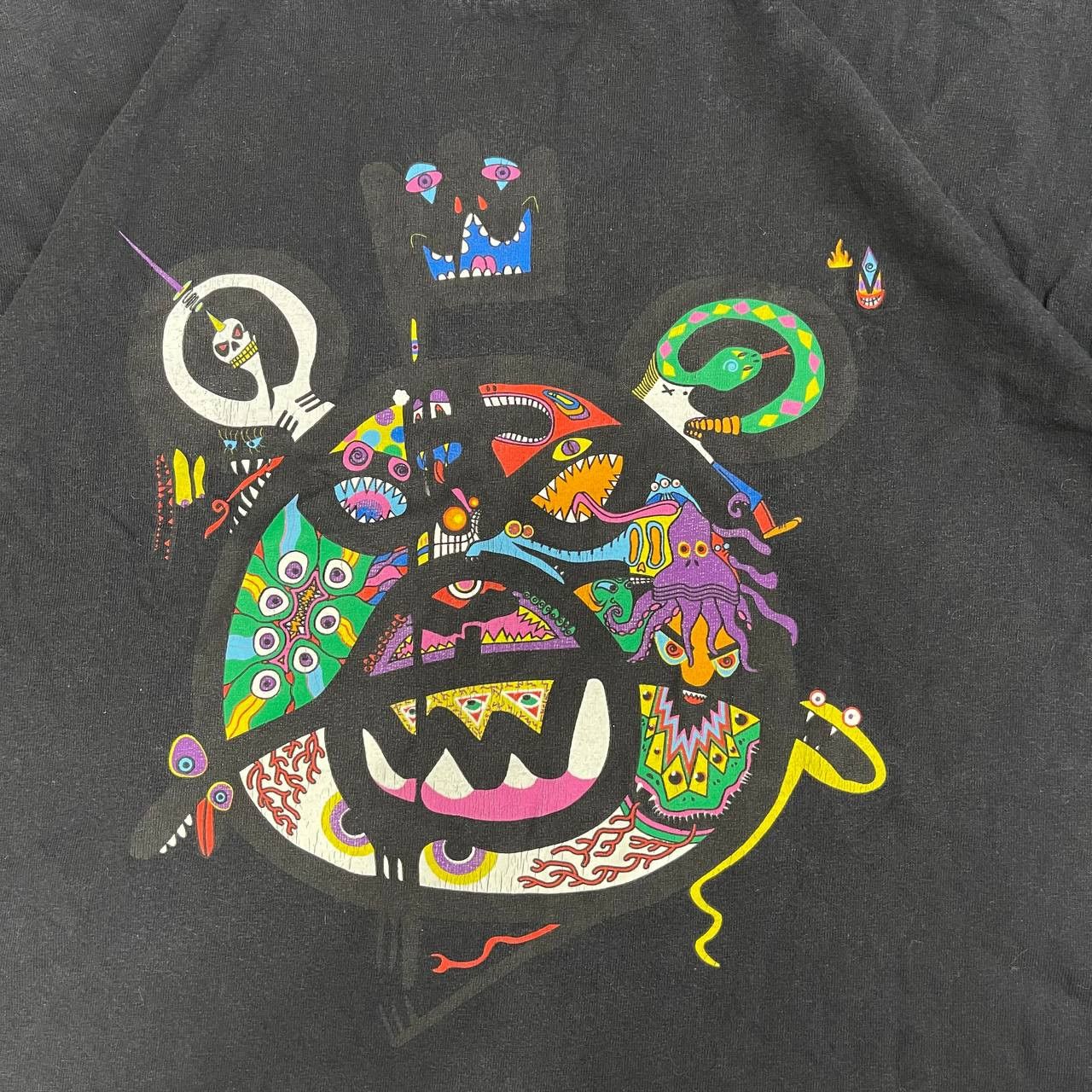 Mishka Mishka × Streetwear × Vintage Mishka Vintage T-Shirt M Size Size US M / EU 48-50 / 2 - 6 Thumbnail