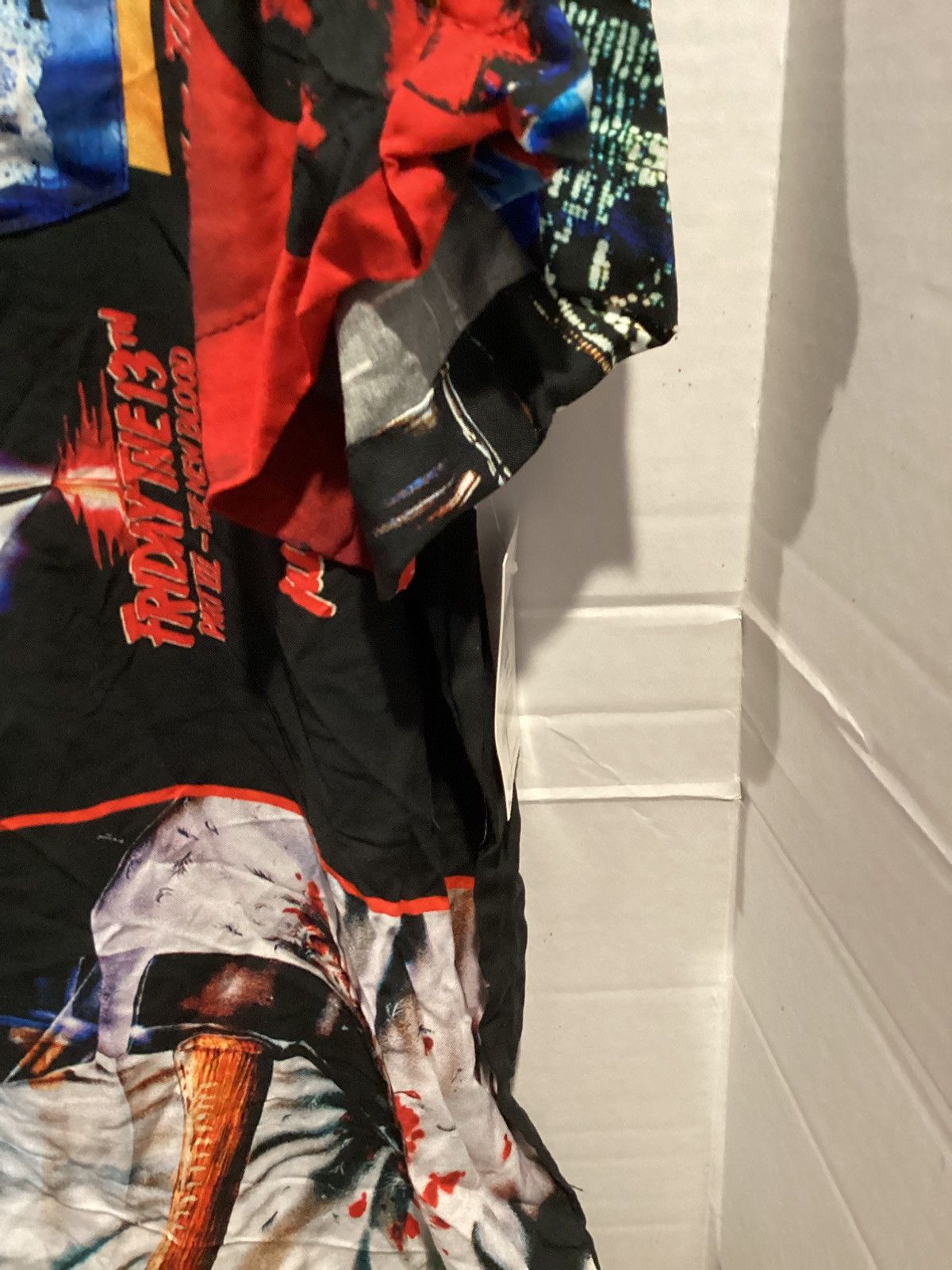 Other Mens Friday the 13th Black Graphic Button up Shirt x Large Size US XL / EU 56 / 4 - 3 Thumbnail
