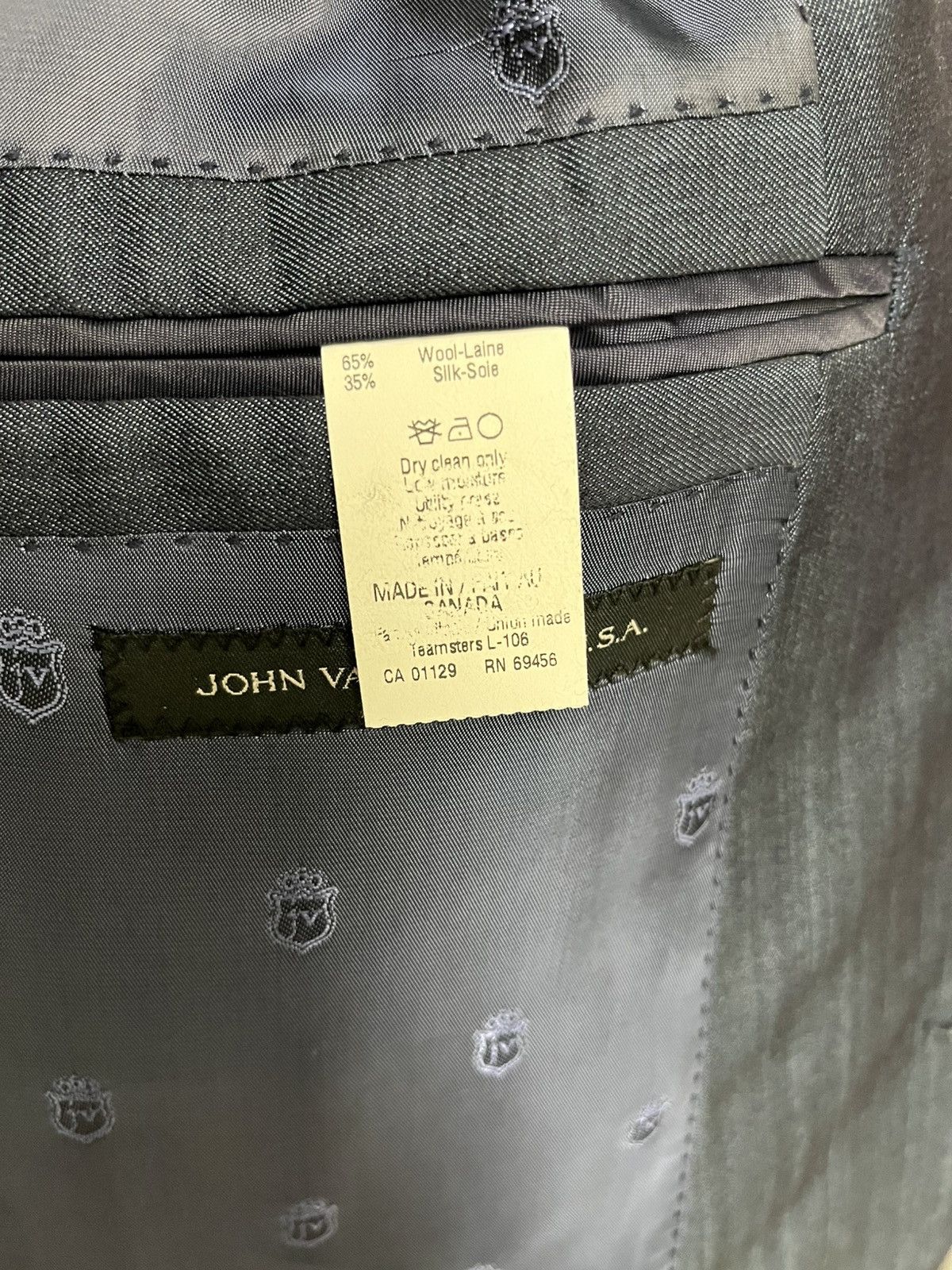 John Varvatos Blue suit. Pants and jacket. Medium Size 40R - 14 Thumbnail