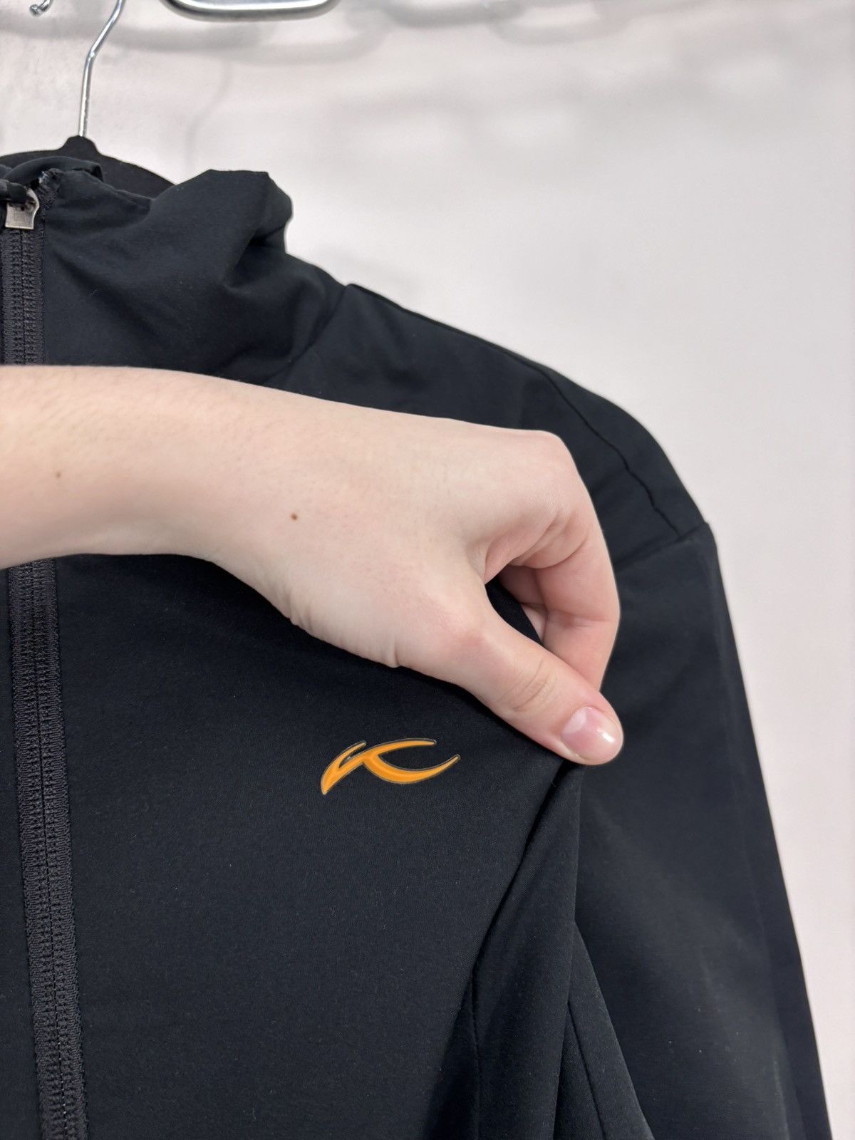 KJUS Kjus Men’s Primaloft Black Softshell Jacket Ski Snowboard Size US L / EU 52-54 / 3 - 5 Thumbnail