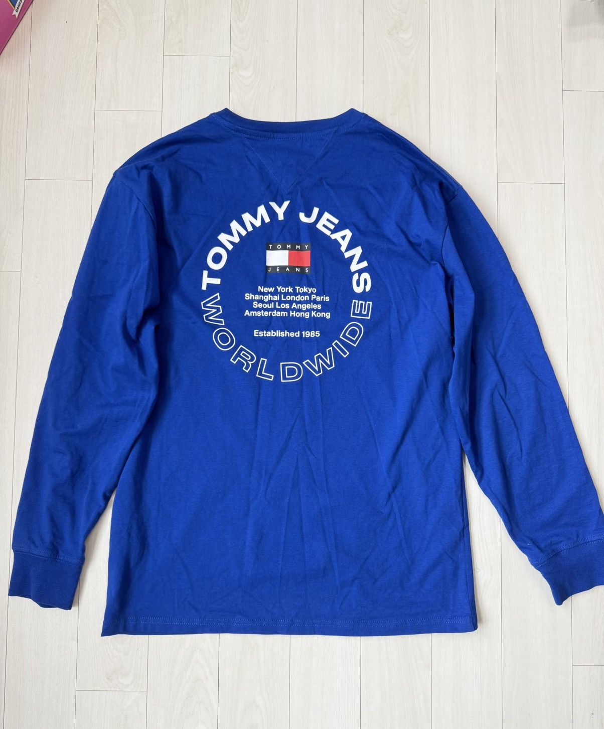 Tommy Hilfiger Tommy Jeans Worldwide Long Sleeve T-Shirt (Blue) Size US S / EU 44-46 / 1 - 1 Thumbnail