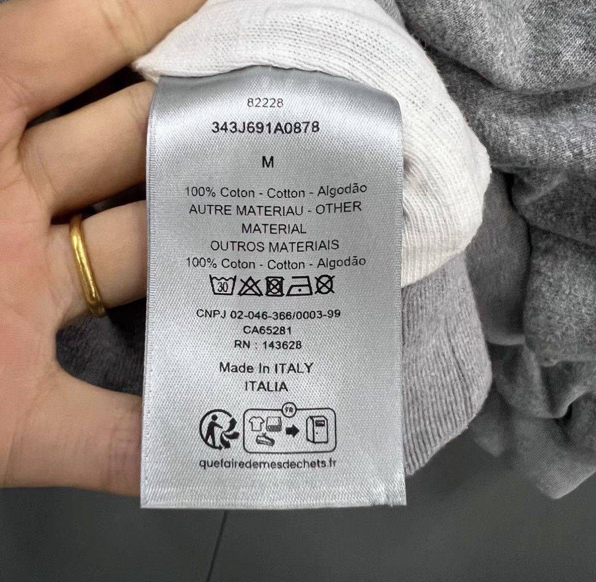 Dior Dior grey mini logo distressed hoodie J41 Size US M / EU 48-50 / 2 - 4 Thumbnail