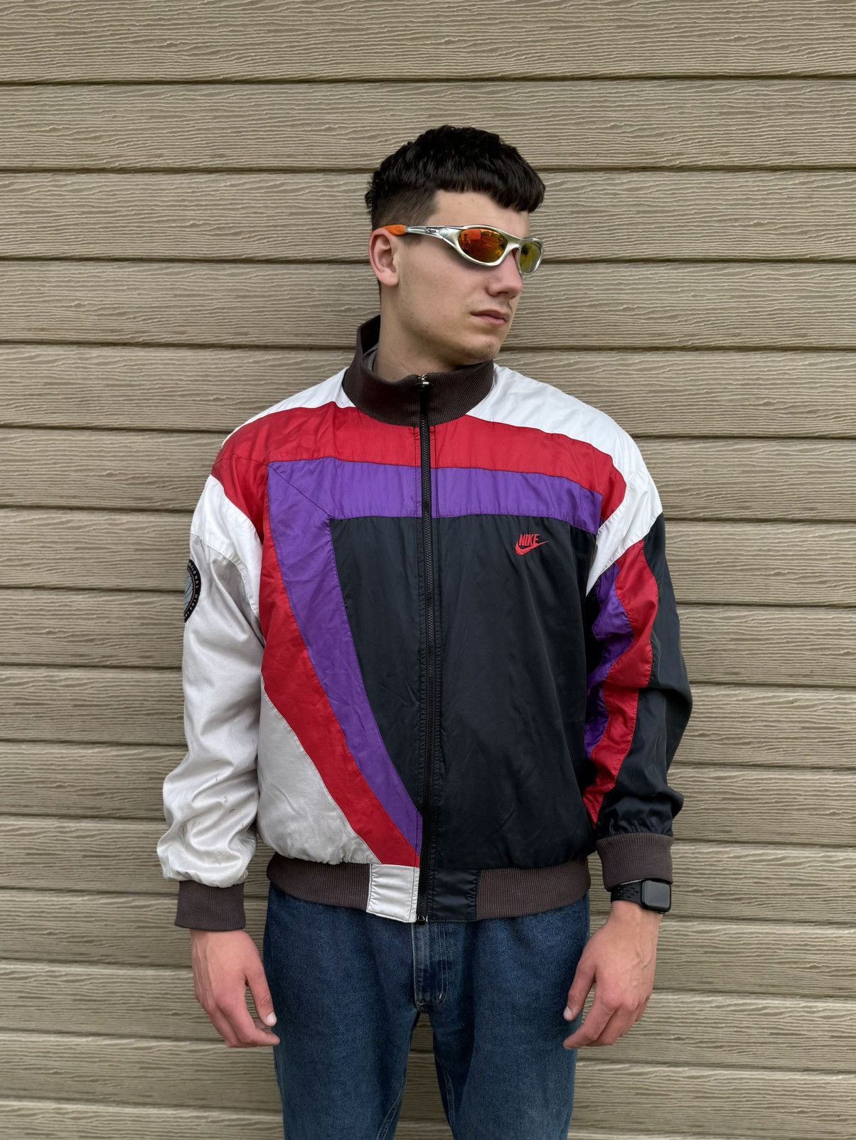 Nike Vintage Nike International Windbreaker Track Jacket Nylon Size US L / EU 52-54 / 3 - 2 Thumbnail