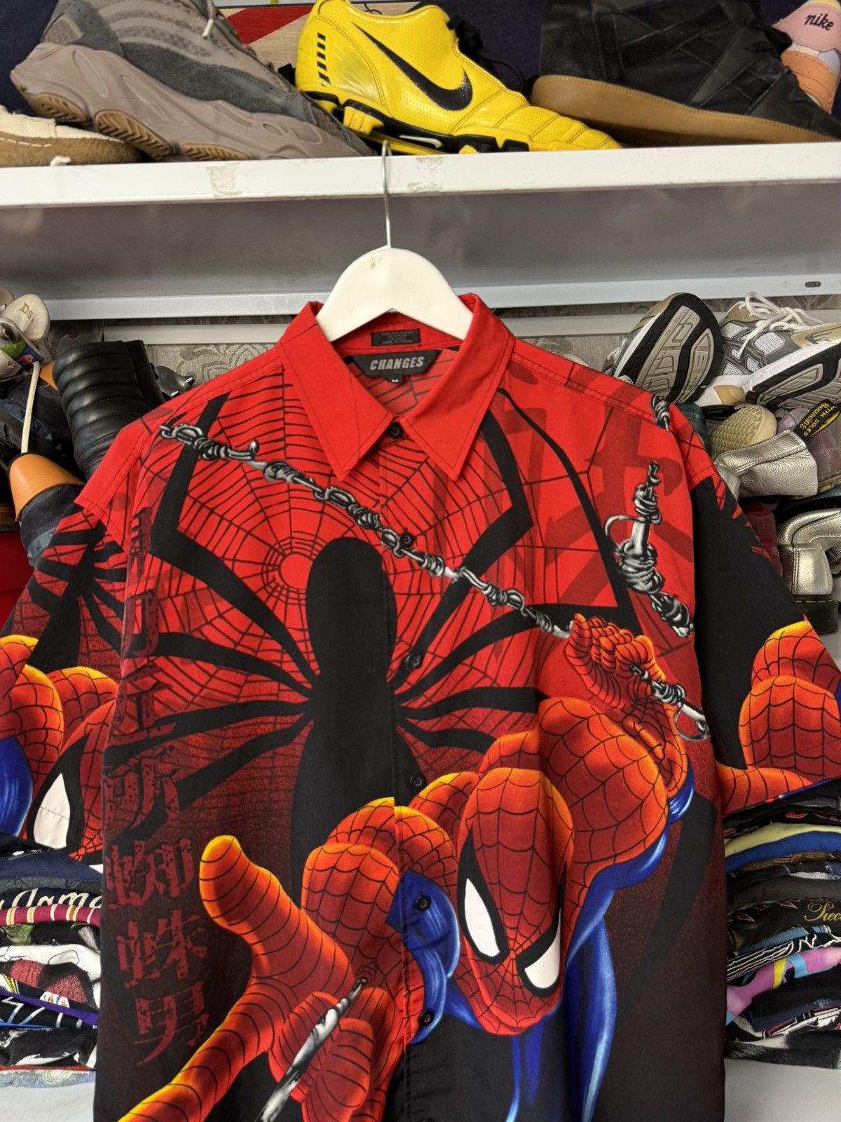 Marvel Comics Vintage Changes Spiderman 2001 AOP Button Up Shirt Size US M / EU 48-50 / 2 - 2 Thumbnail