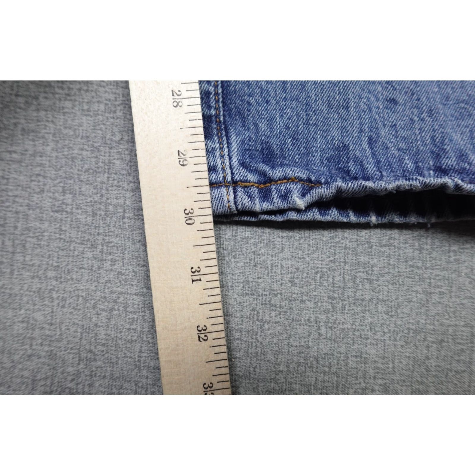 Levi's Levi's 501 Jeans Mens 34x30 Blue Relaxed Fit Denim Straight Pocket Men's Jeans Cowboy Western Vintage Size US 34 / EU 50 - 6 Thumbnail