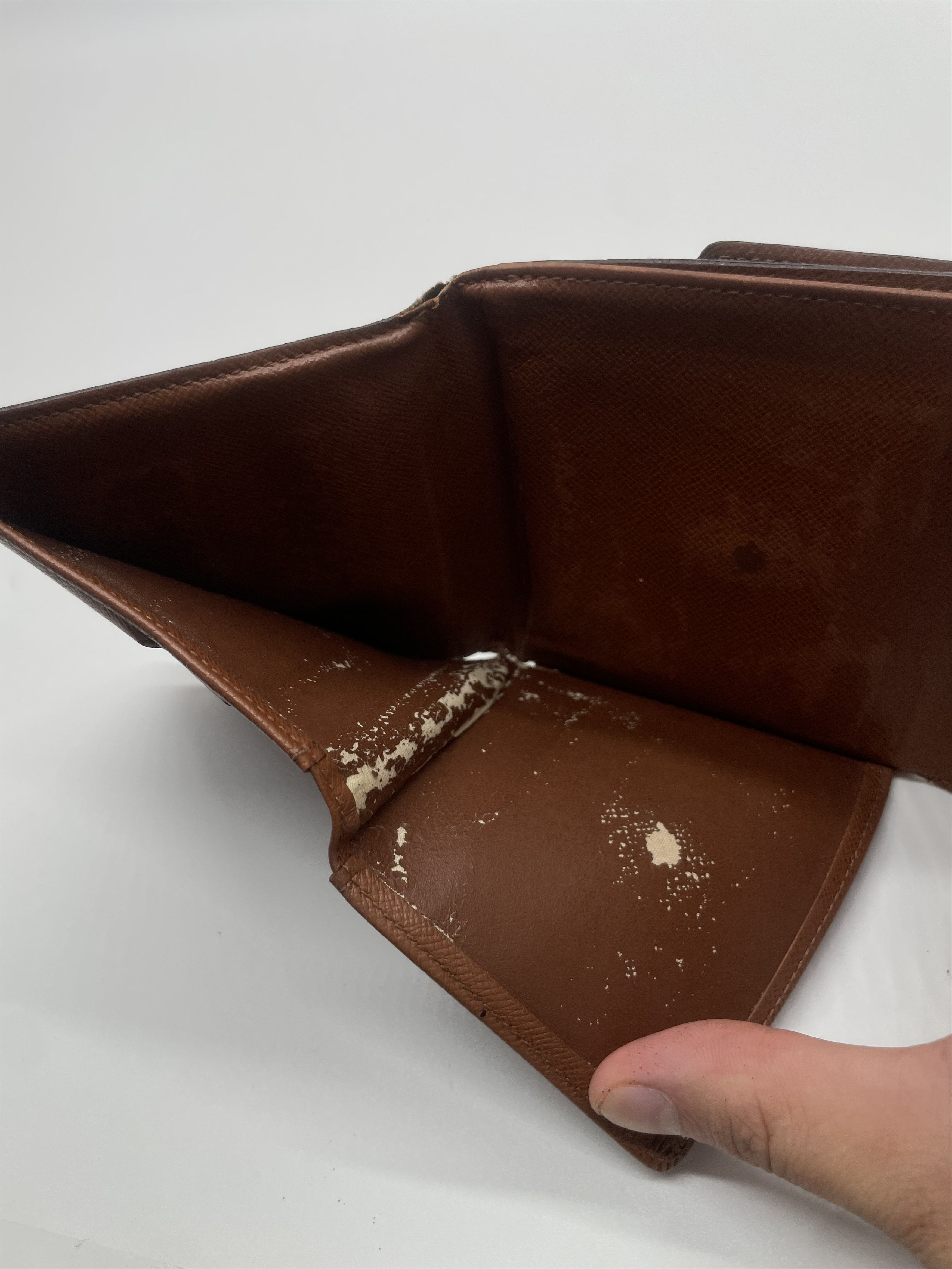 Louis Vuitton Authentic Louis Vuitton Sarah Long wallet Size ONE SIZE - 13 Thumbnail