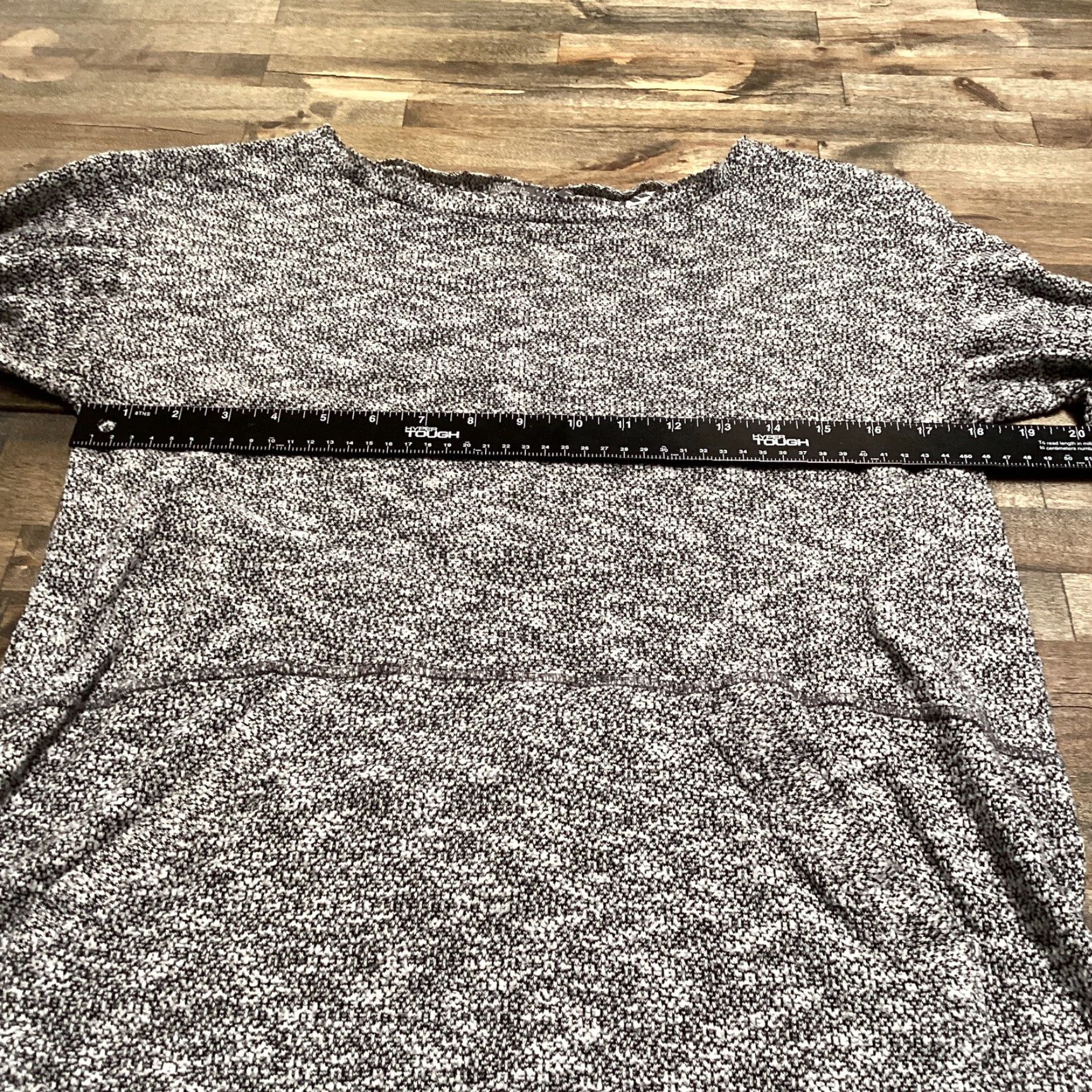 Prana prAna Sweater Women S Gray Marled Raw Edge Neck Pullover Kangaroo Pocket Outdoor Size S / US 4 / IT 40 - 6 Thumbnail