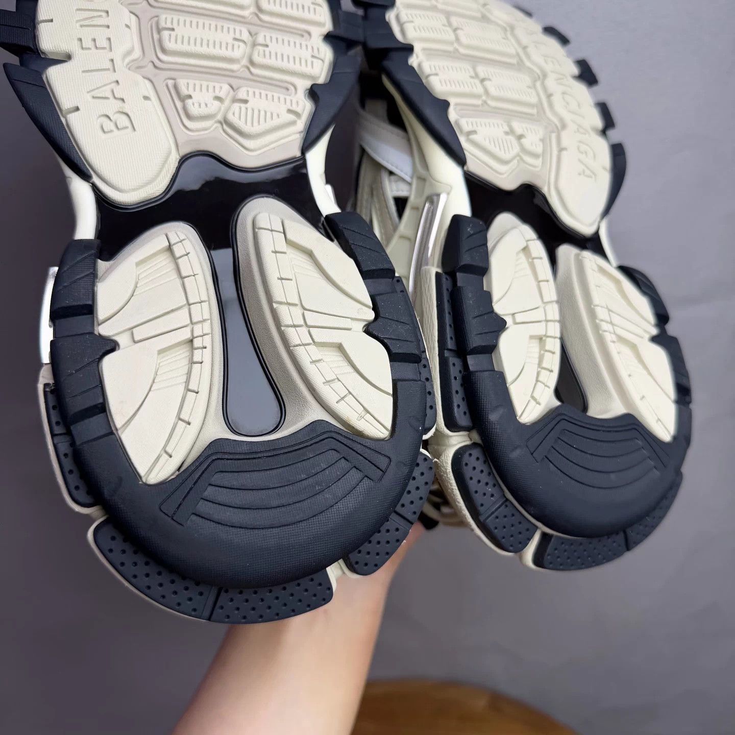 Balenciaga Balenciaga Track 2.0 Black Brown 37 98 New Size US 7 / IT 37 - 7 Thumbnail