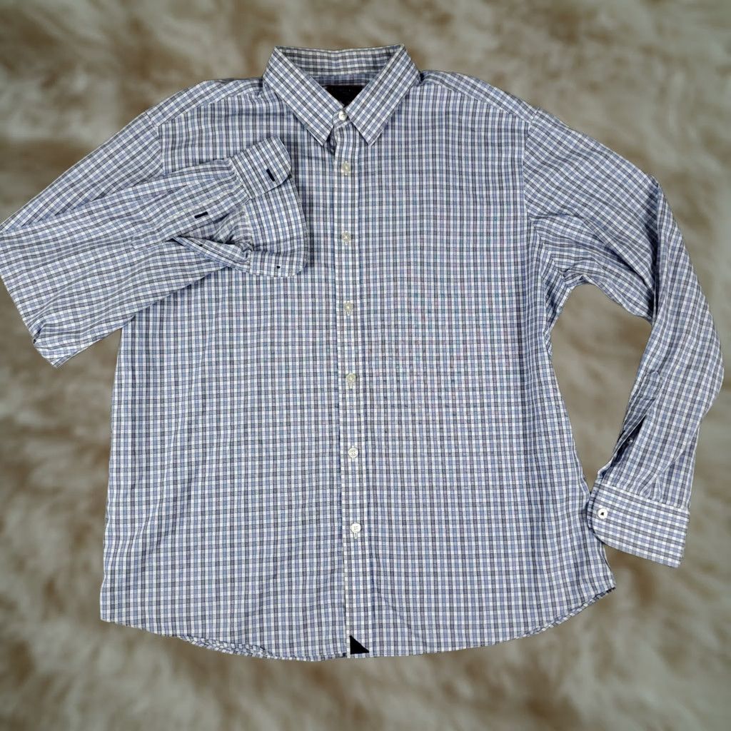 UNTUCKit UNTUCKit Shirt Mens L Blue Plaid Button Up Long Sleeve Size US L / EU 52-54 / 3 - 1 Thumbnail