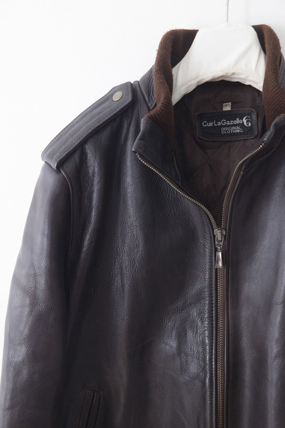 Vintage Vintage 1990's French A2 leather bomber jacket Size US M / EU 48-50 / 2 - 2 Thumbnail