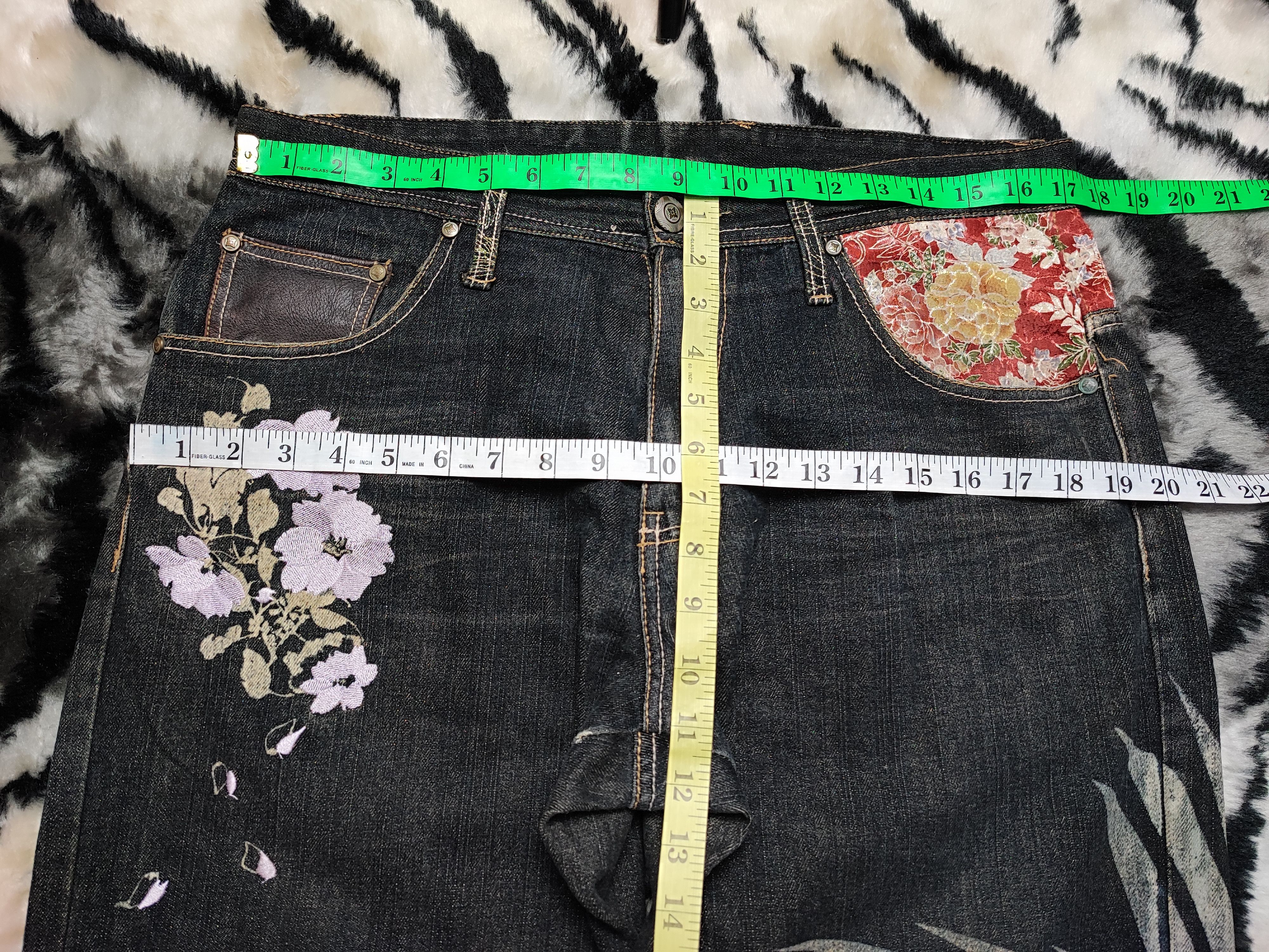 Japanese Brand Sukajan Phoenix Jeans Distressed by Gumu 34x28 Size US 34 / EU 50 - 7 Thumbnail