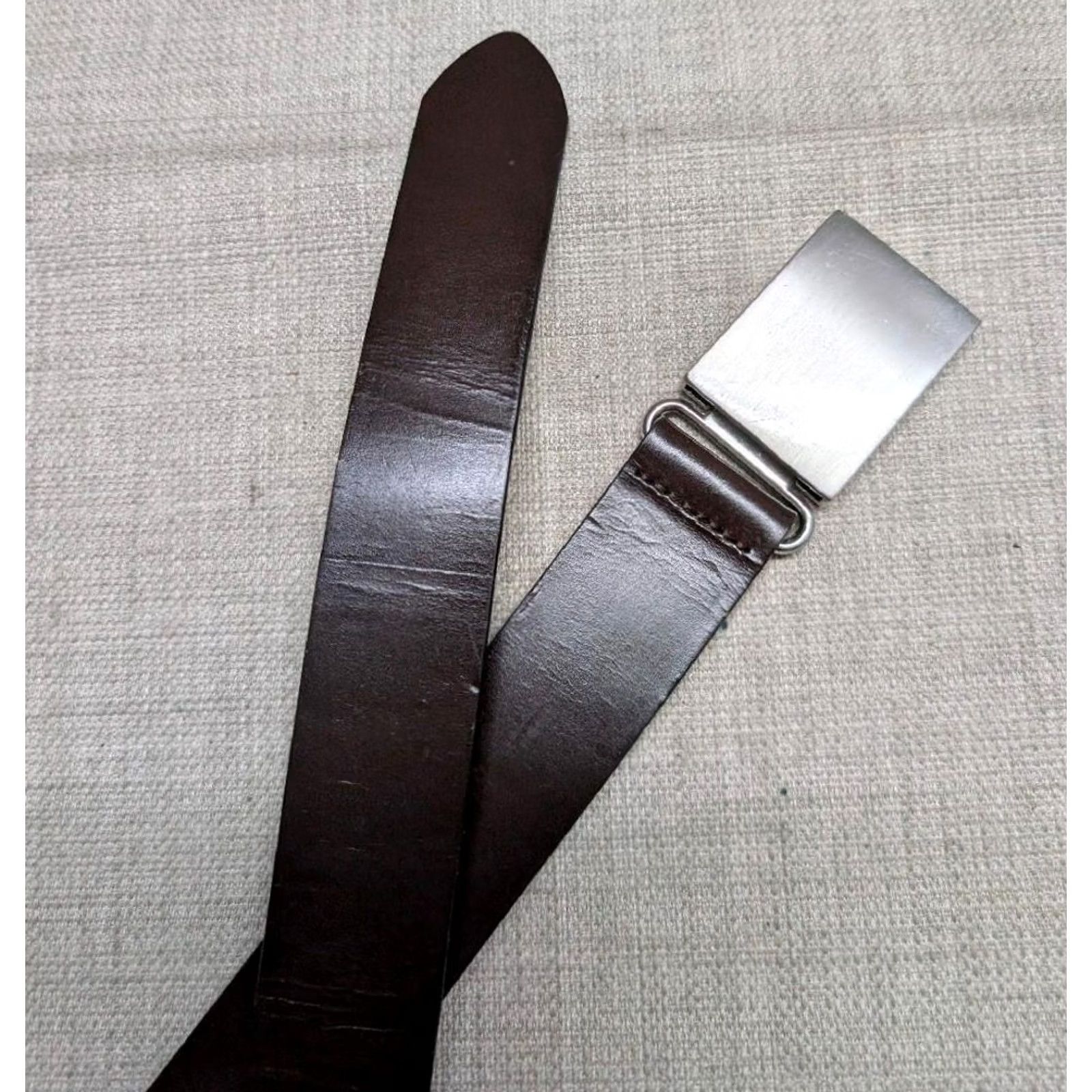 Banana Republic Banana Republic dress belt 40 brown chrome buckle cowhide leather Dress Belt Mens 40 Brown Size 40 - 3 Thumbnail