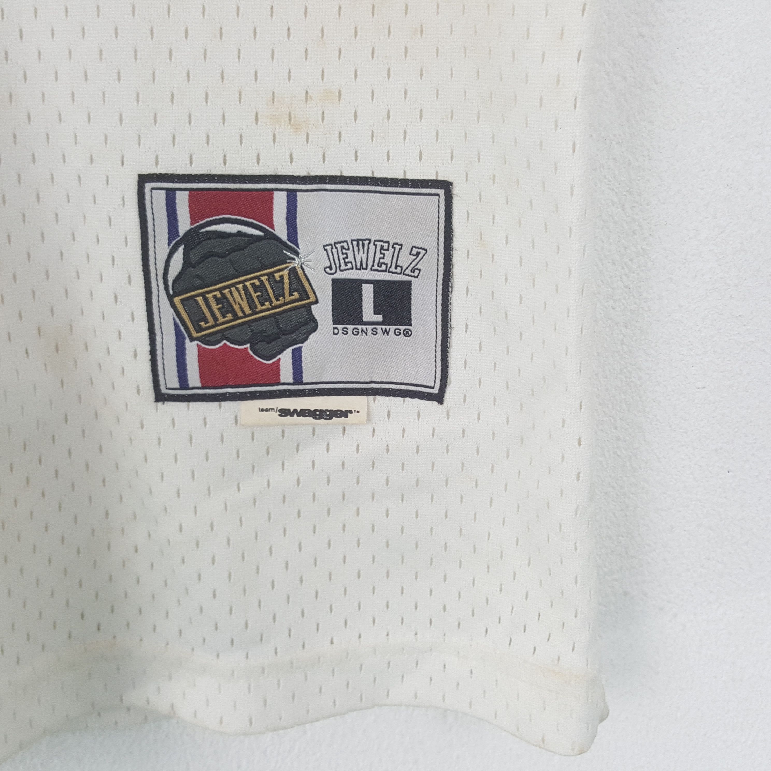 Swagger Vintage Swagger Jewelz 07 Basketball Team Tshirt RR6 Size US XL / EU 56 / 4 - 3 Thumbnail