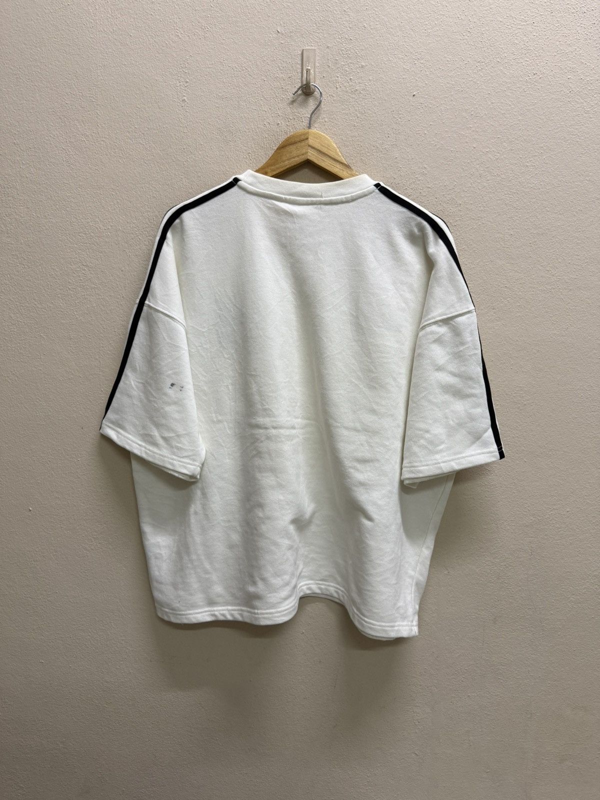 New York Yankees New York Yankees Boxy Shortsleeve Sweatshirt Size US L / EU 52-54 / 3 - 17 Thumbnail