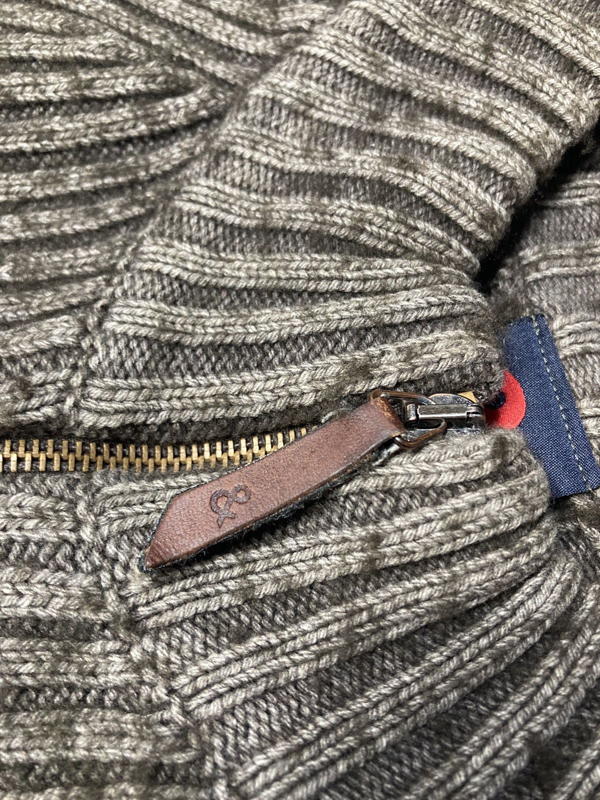 Dolce & Gabbana Vintage Dolce & Gabbana Full Zip Sweater 90s Size US M / EU 48-50 / 2 - 4 Thumbnail