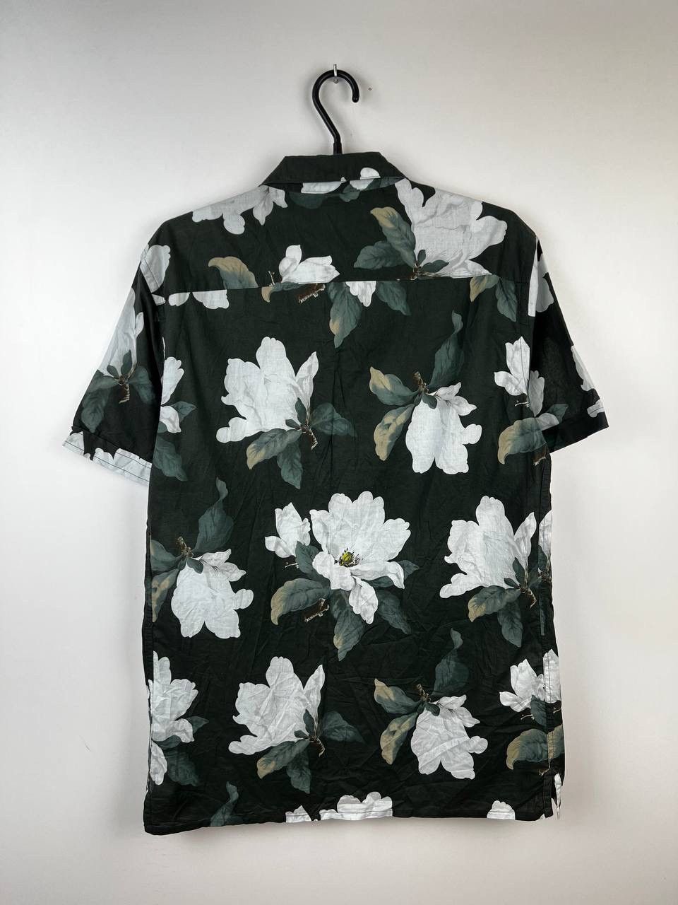 Allsaints Allsaints flowers luxury shirt size M Size US M / EU 48-50 / 2 - 2 Thumbnail