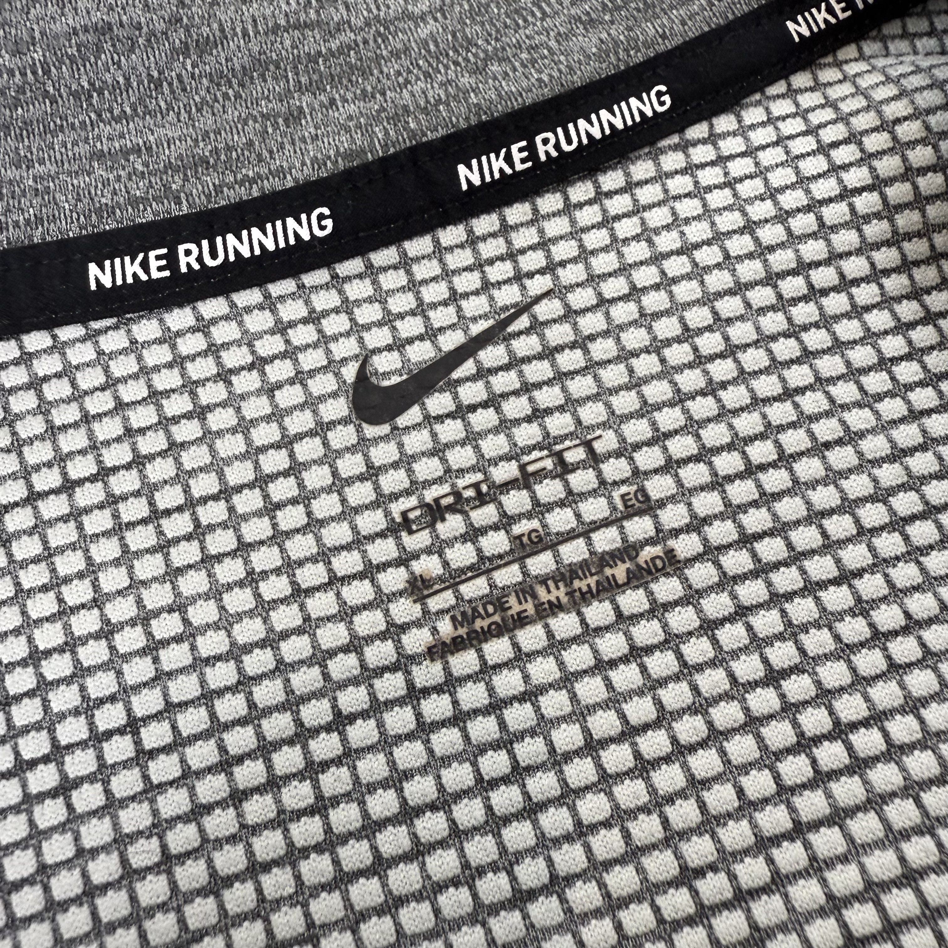 Nike Nike Running Grey Long Sleeve Rashguard 1/4 Sweater Size US XL / EU 56 / 4 - 10 Thumbnail